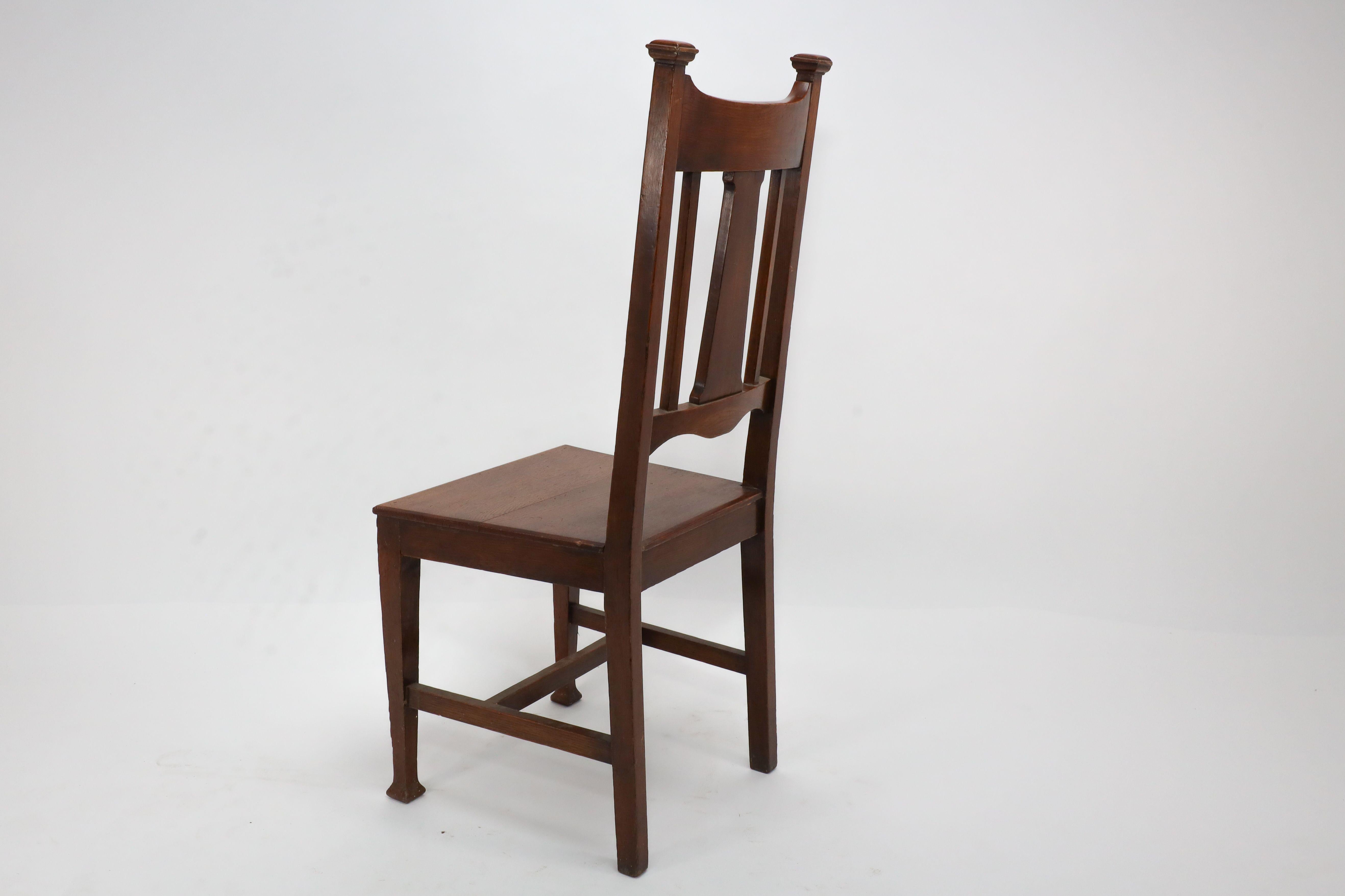 Shapland and Petter. A top quality Glasgow school oak Arts and Crafts hall chair For Sale 11