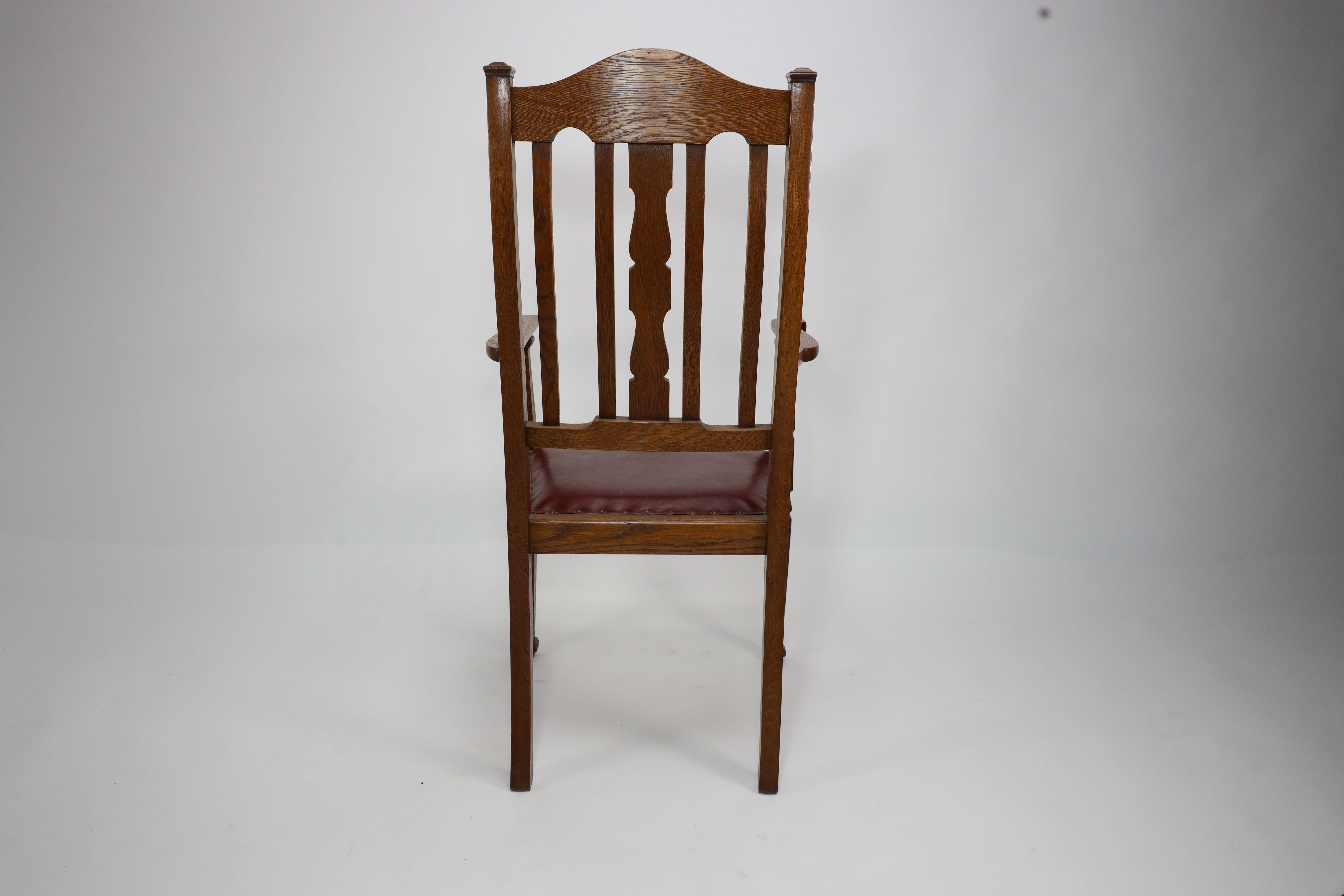 Shapland und Petter. Drei Arts and Craft Eichen-Esszimmer-Sessel im Angebot 11