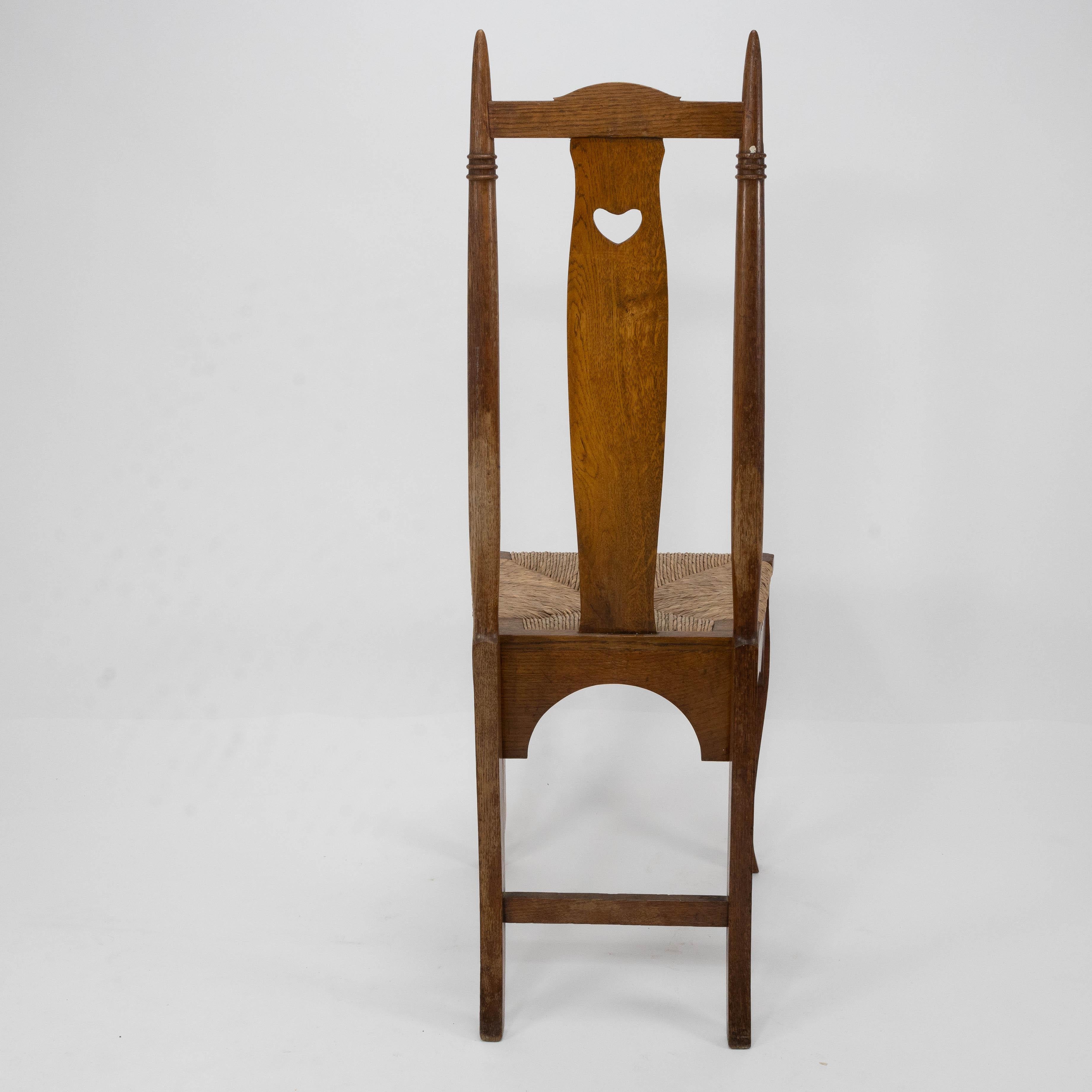 Shapland & Petter a Pair of Arts & Crafts Oak Dining Chairs with Pierced Hearts For Sale 6