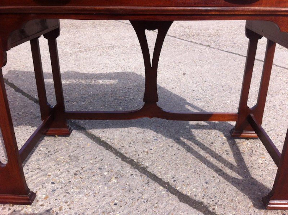 Shapland & Petter, Arts & Crafts Mahogany Desk with a Pierced Heart to the Top For Sale 10