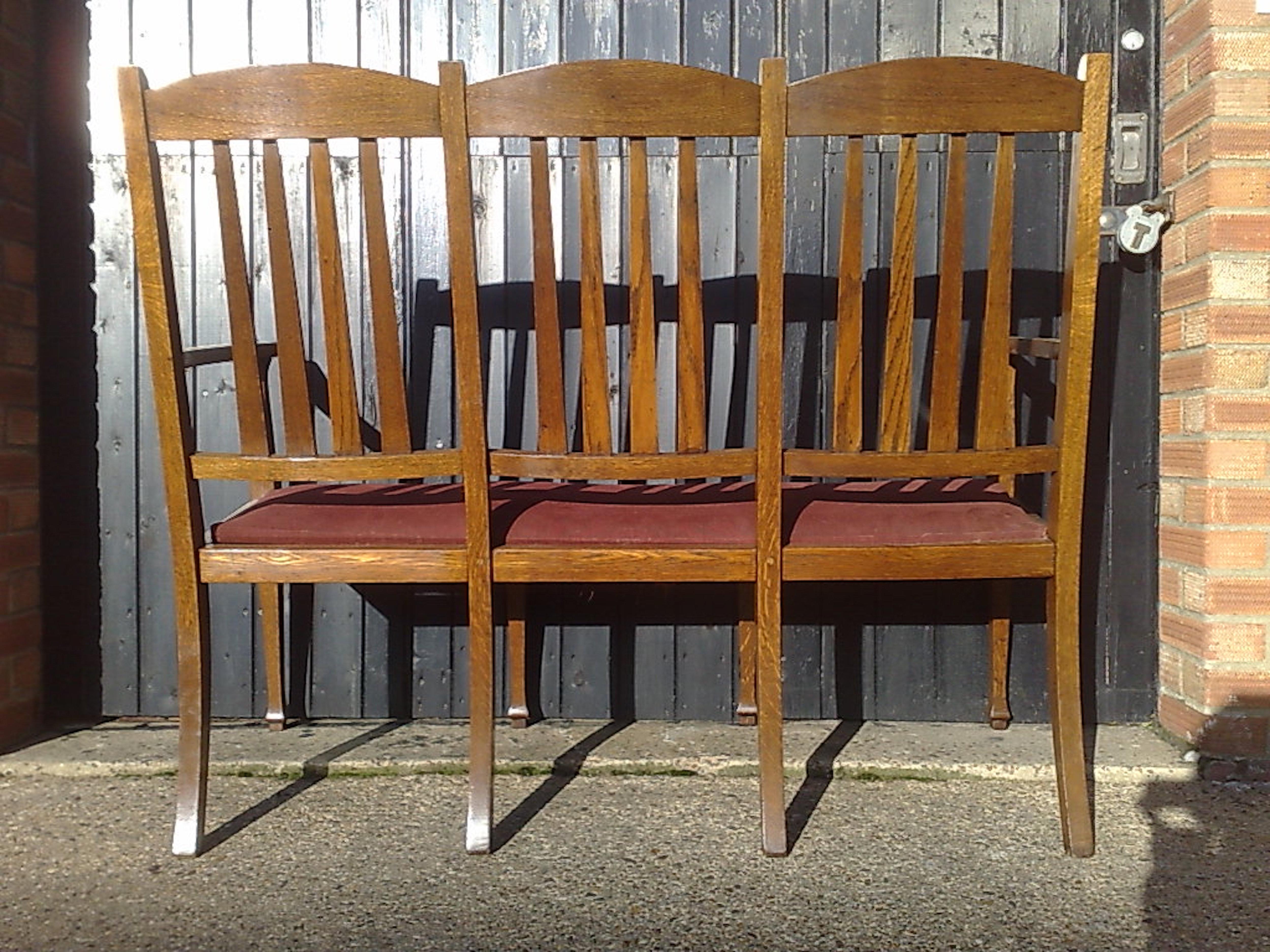 Shapland & Petter, Set Ten Arts & Crafts Oak Dining Chairs with Matching Settee For Sale 3