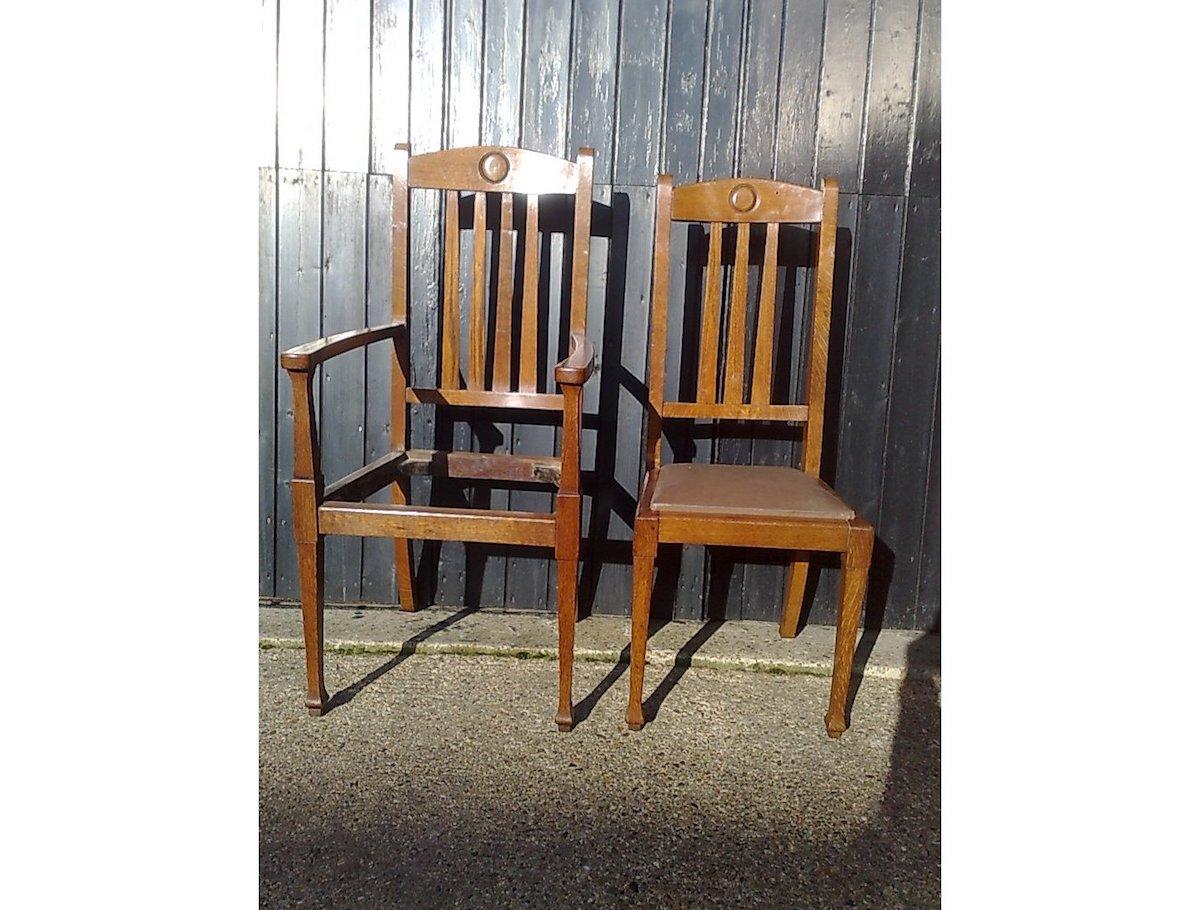 Shapland & Petter, Set Ten Arts & Crafts Oak Dining Chairs with Matching Settee For Sale 5