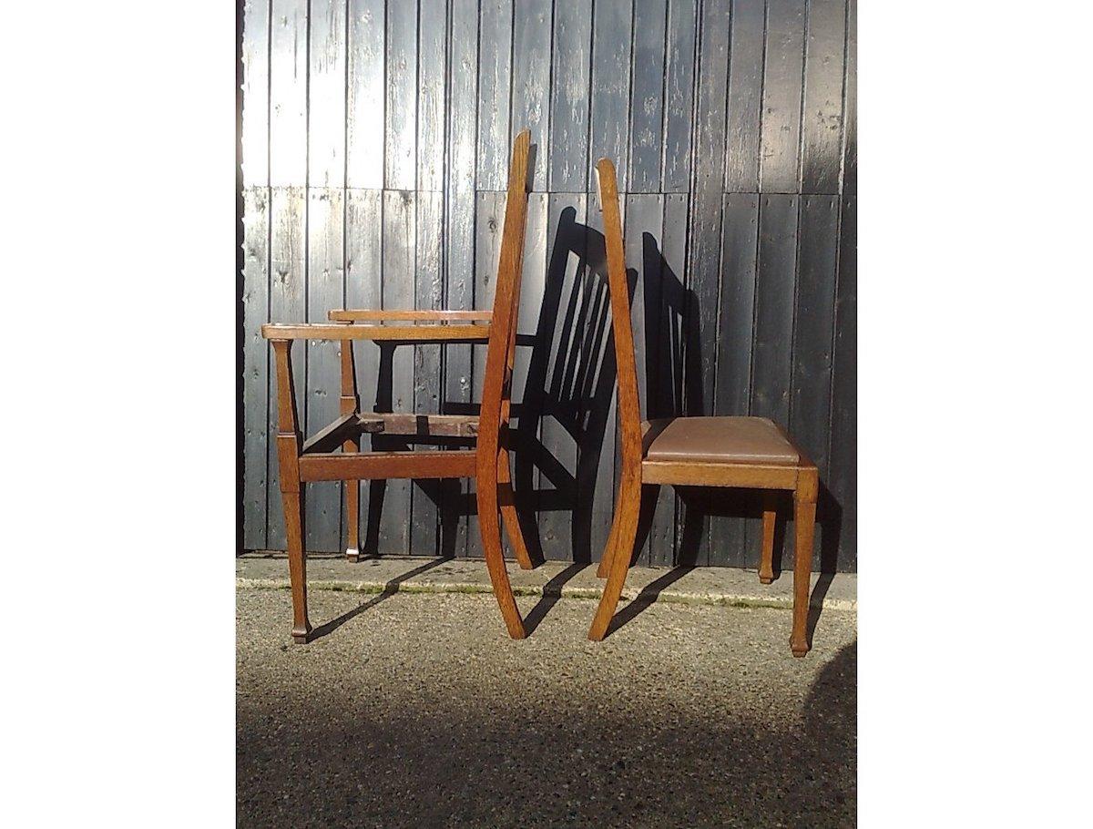 Shapland & Petter, Set Ten Arts & Crafts Oak Dining Chairs with Matching Settee For Sale 6