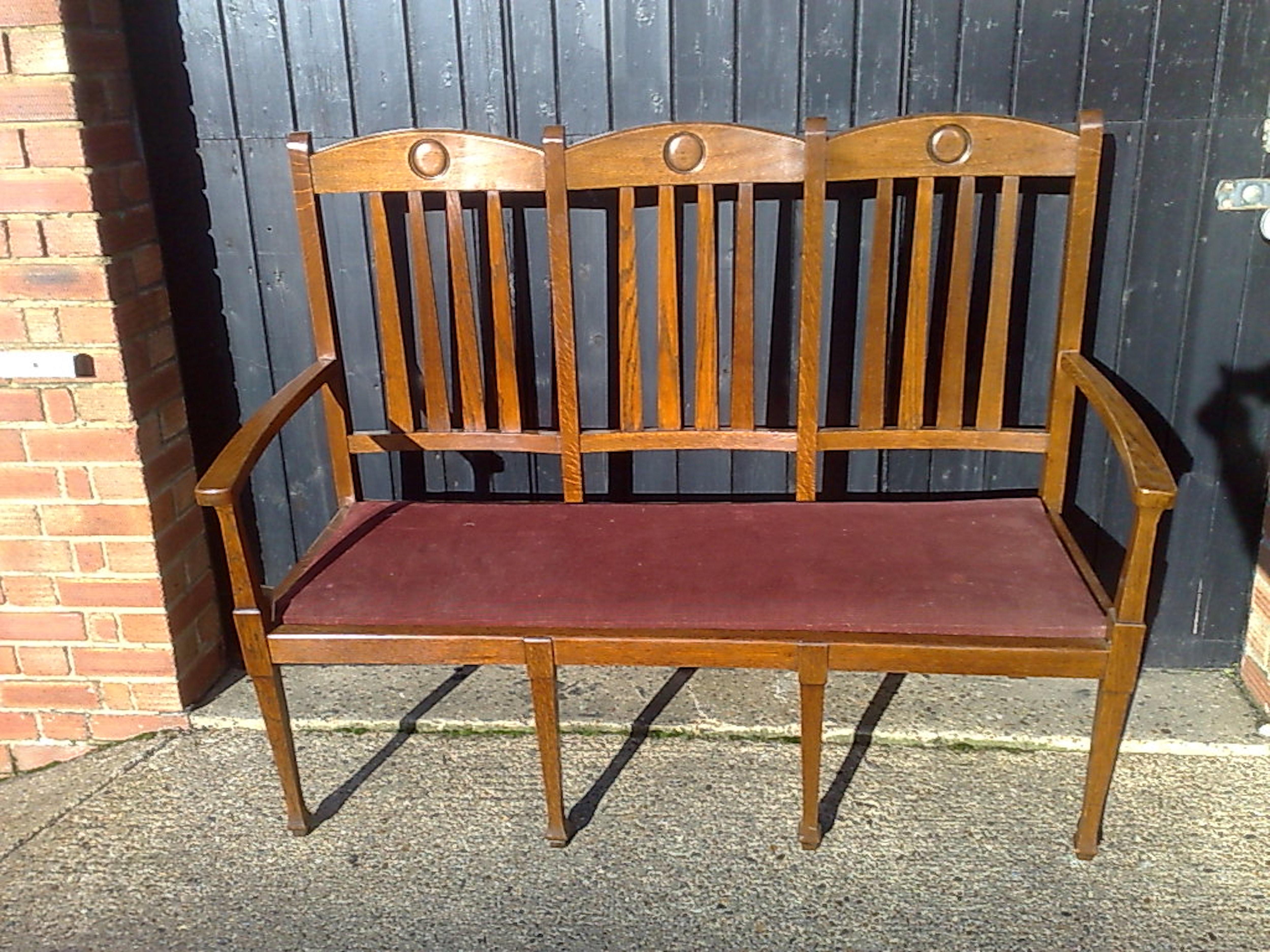 Shapland & Petter, Set Ten Arts & Crafts Oak Dining Chairs with Matching Settee In Good Condition For Sale In London, GB