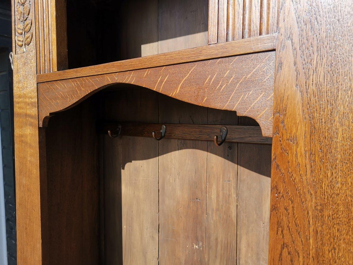 Shapland & Petter, Style of MH Baillie Scott, an Arts & Crafts Oak Hall Cupboard For Sale 6