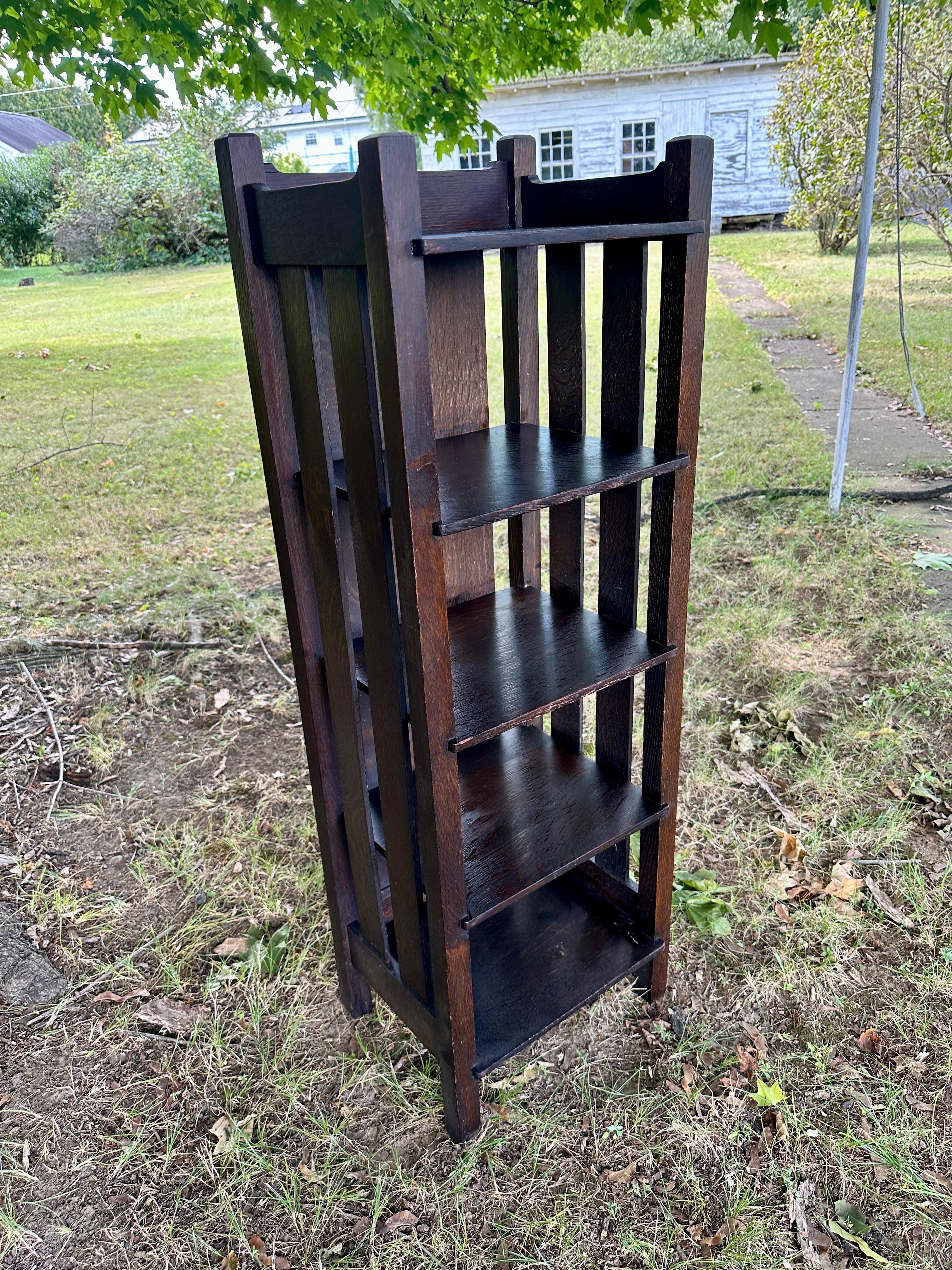 American Share Antique L&JG Stickley Magazine/Book Stand - W8404 For Sale