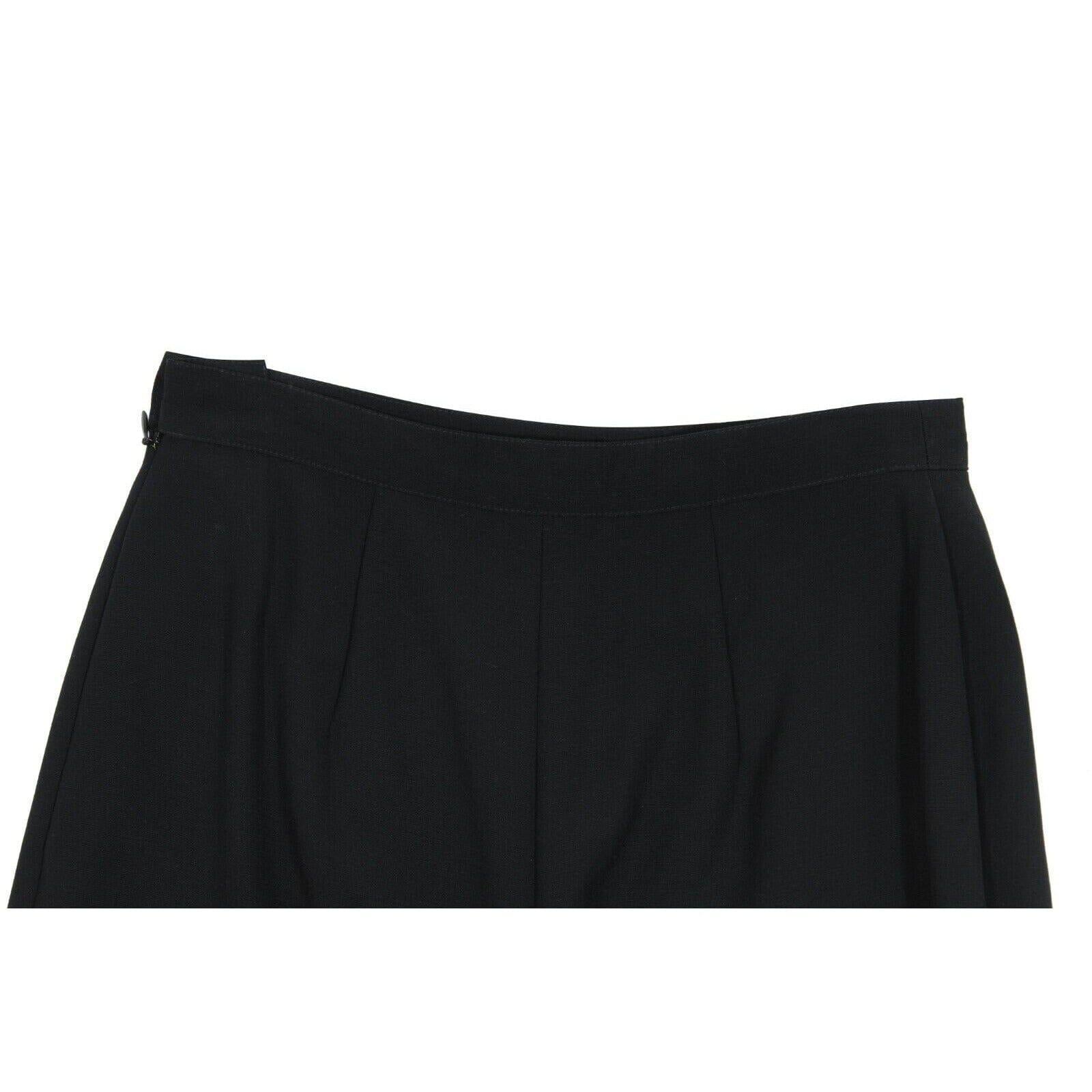 Women's Share Chanel High Waist Pants Sz 36 6 Black Wool Vintage CC Logo Button Pleated For Sale