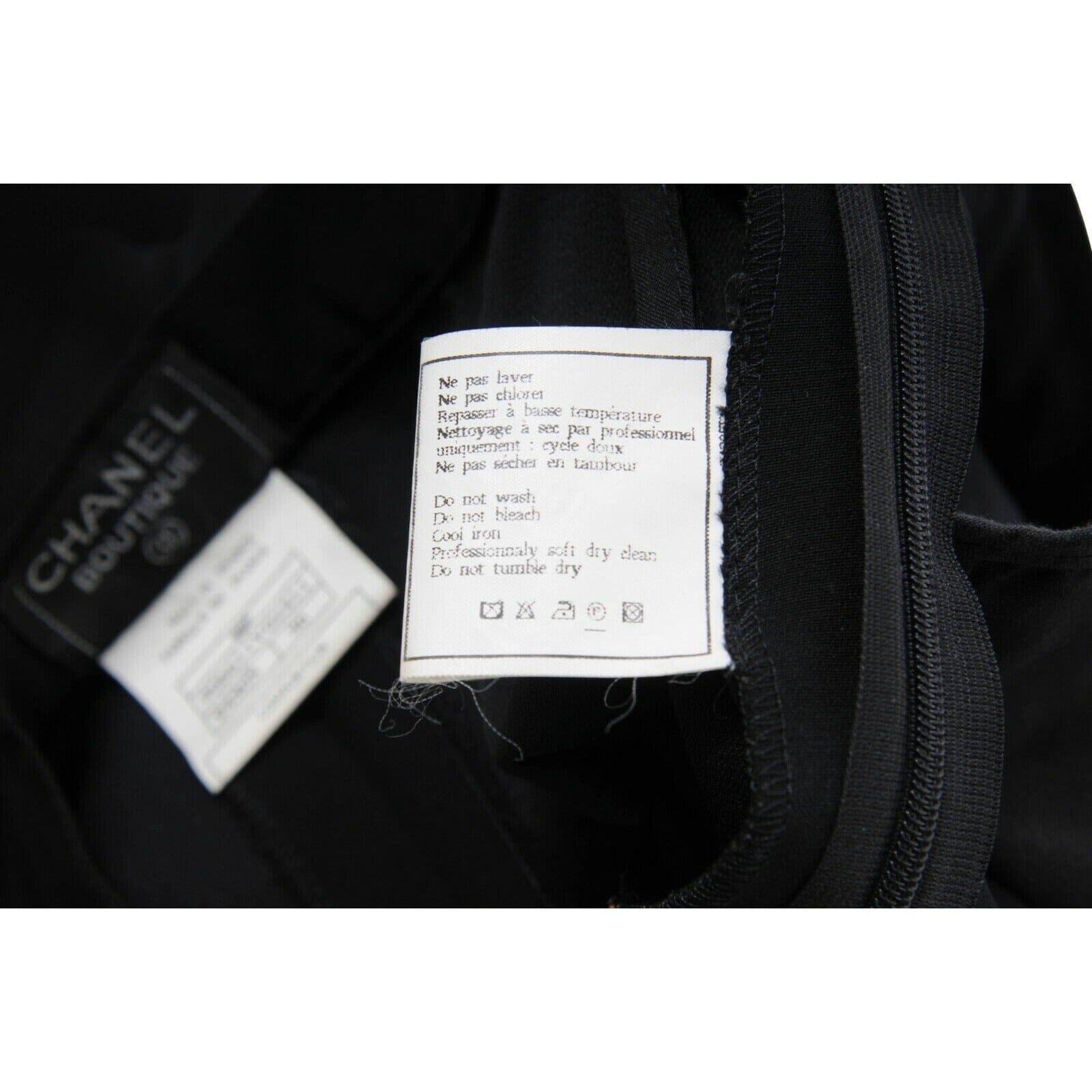 Share Chanel High Waist Pants Sz 36 6 Black Wool Vintage CC Logo Button Pleated For Sale 2