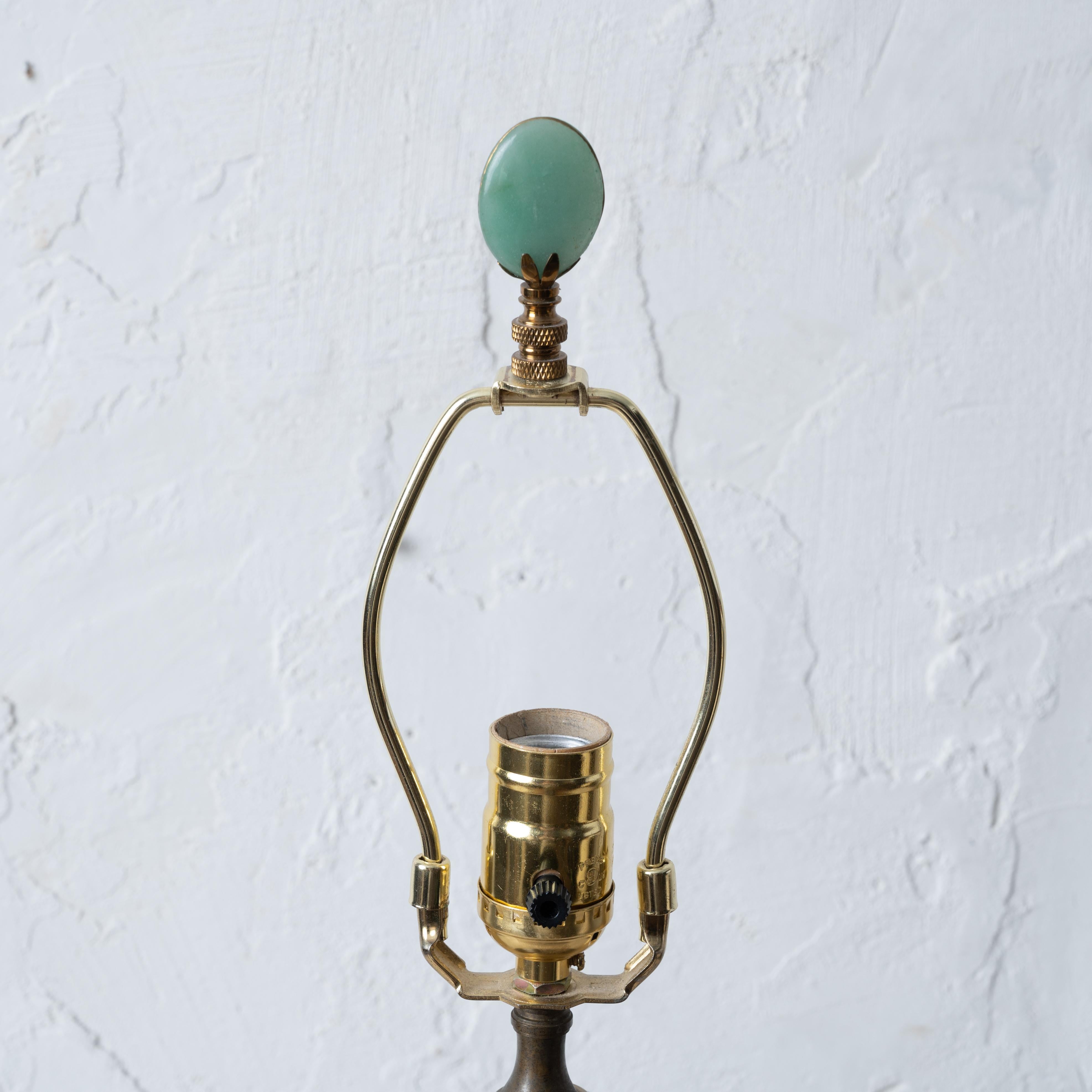 Céramique Partager Lampe-vase en bambou vert en céramique de Chinoiserie, milieu du 20e siècle en vente