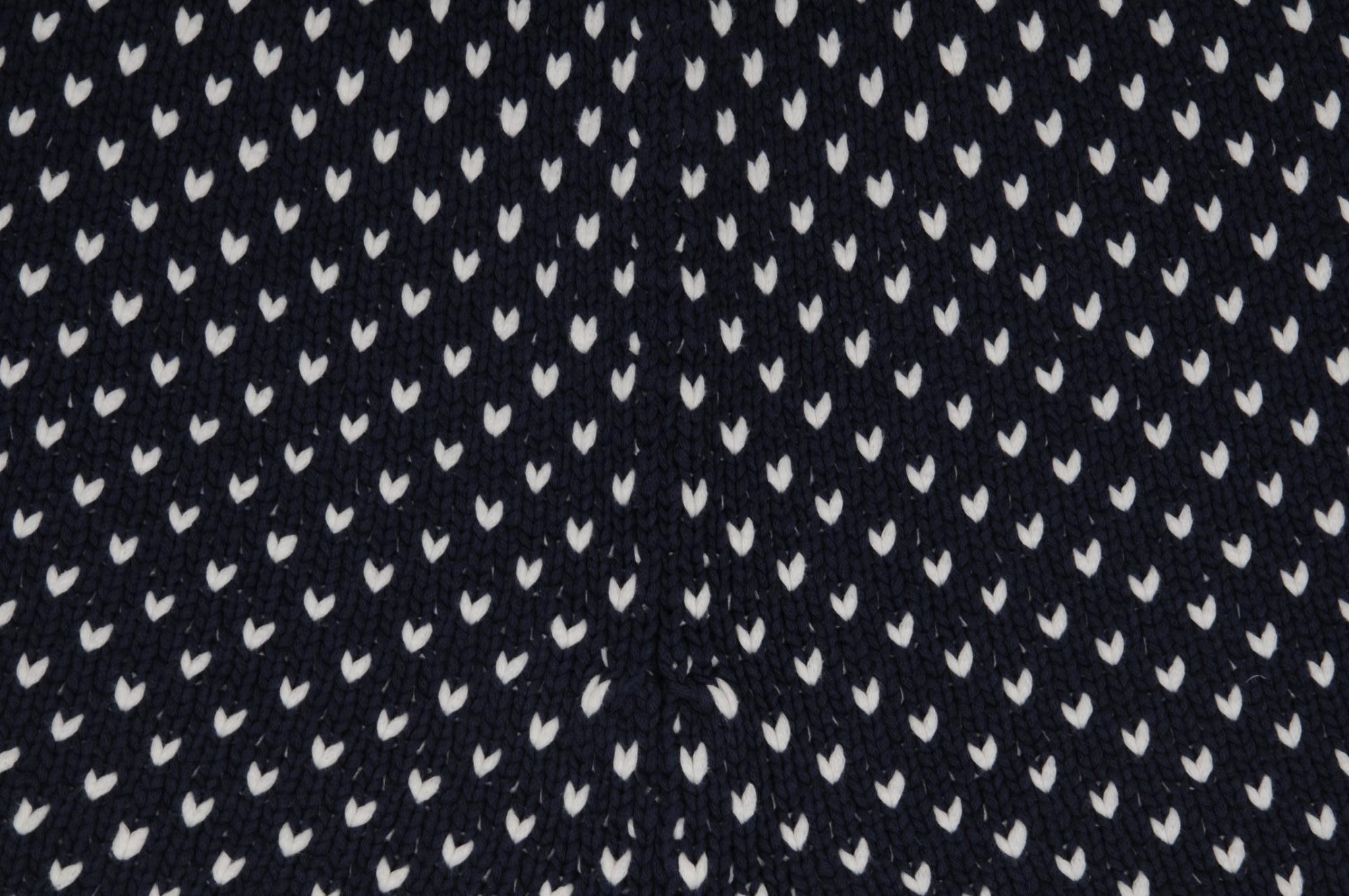 - Blaues und weißes Äußeres

- Tagged Größe 44

- Hergestellt aus 100% Baumwolle



Bedingung: 

Die Shorts sind in insgesamt gutem Zustand ohne größere Mängel 



Abmessungen: ( Ungefähr in Zoll ) 

Taille: 11-14

Innennaht: 2.25

Steigung: