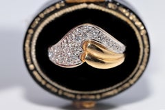 Vintage Circa 1980 Bague en or 18k décorée de diamants naturels