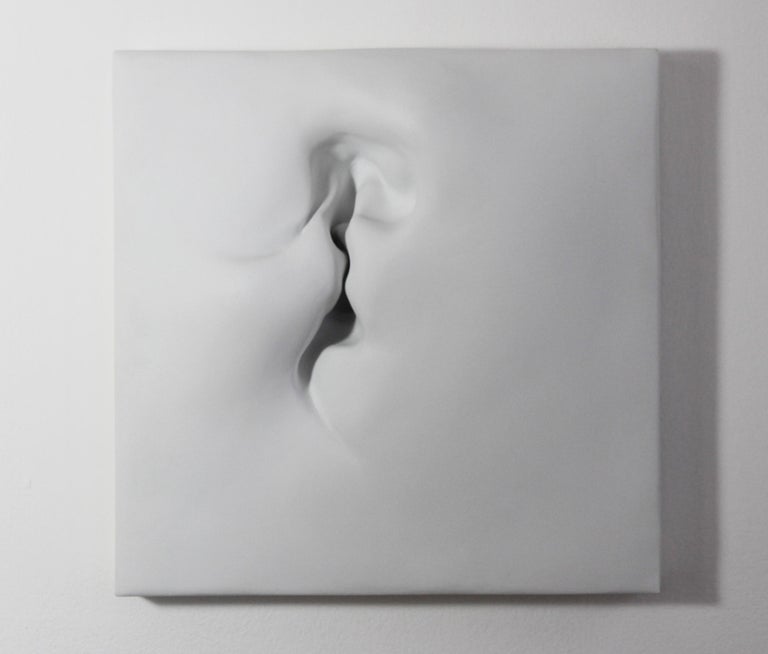 Crevice by Sharon Brill. Unique piece.
Mixed media wall sculpture (porcelain, wall putty, paint, wooden frame), 40 cm × 40 cm × 12 cm.
Israeli artist Sharon Brill chose to work mainly on porcelain, with which she creates abstract and curved
