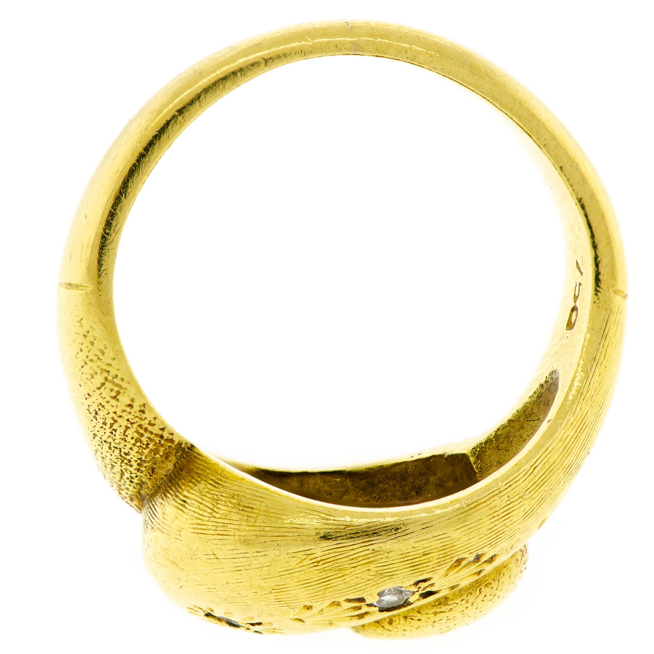 Sharp circa 1930s 18 Karat Yellow Gold Diamond Ring For Sale 1