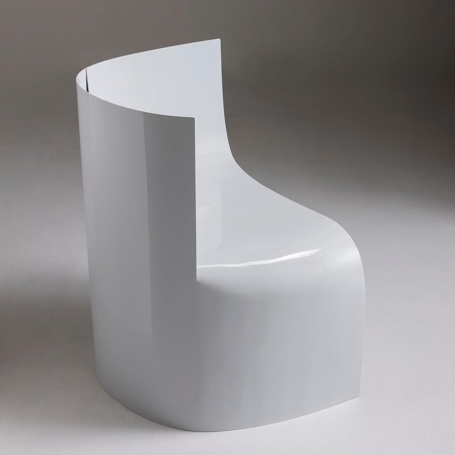 Sharp Lacquered Aluminium Armchair by Sebastiano Bottos, Italia In New Condition For Sale In Pordenone, IT