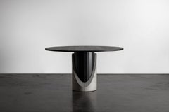 Sharp round 1400 Dining Table