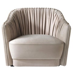 Fauteuil Sharpei du 21e siècle en cuir beige par Roberto Cavalli Home Interiors