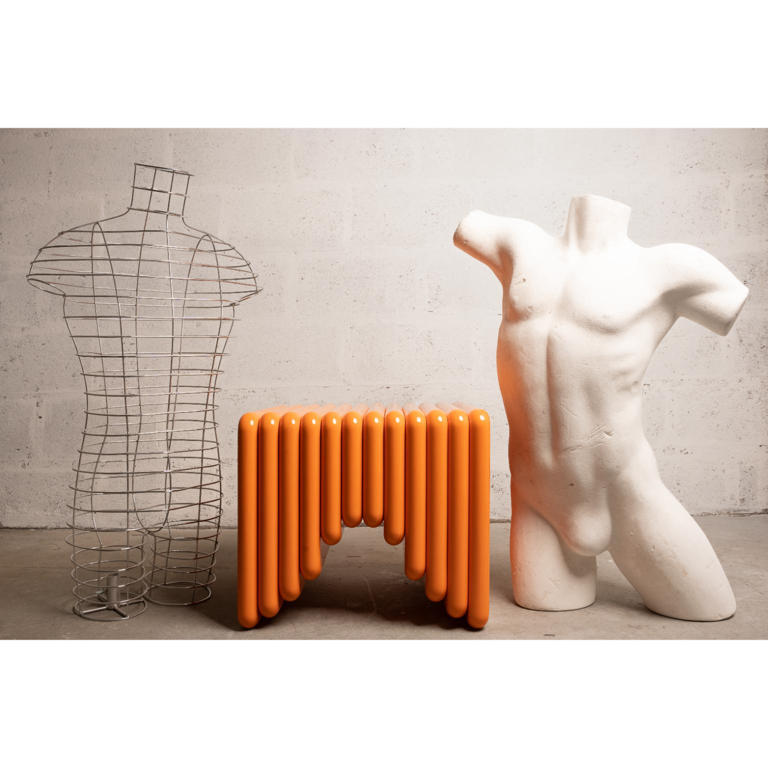 Table d'appoint Sharpei par Senimo Neuf - En vente à Geneve, CH