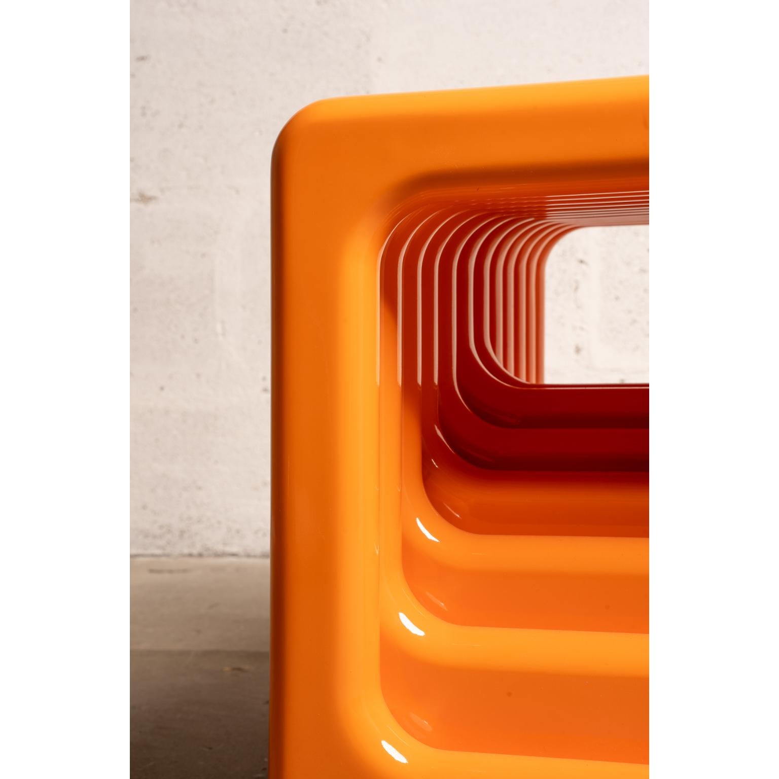 Table d'appoint Sharpei par Senimo en vente 1