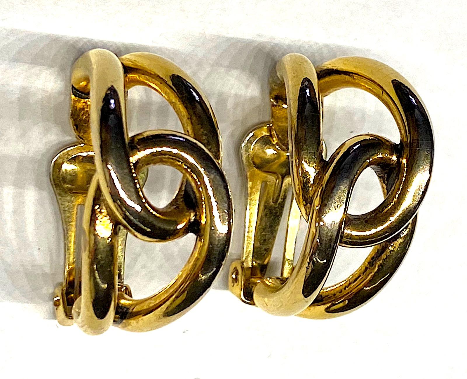 Sharra Pagano 1980s Gold Hoop Earrings 1