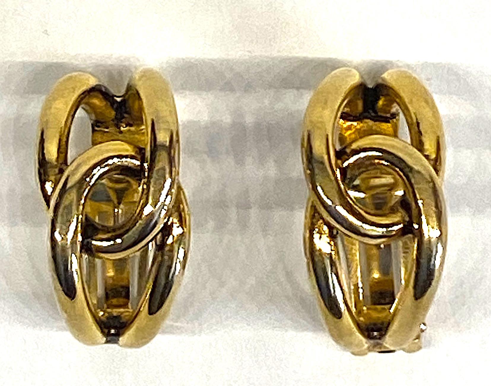 Sharra Pagano 1980s Gold Hoop Earrings 3
