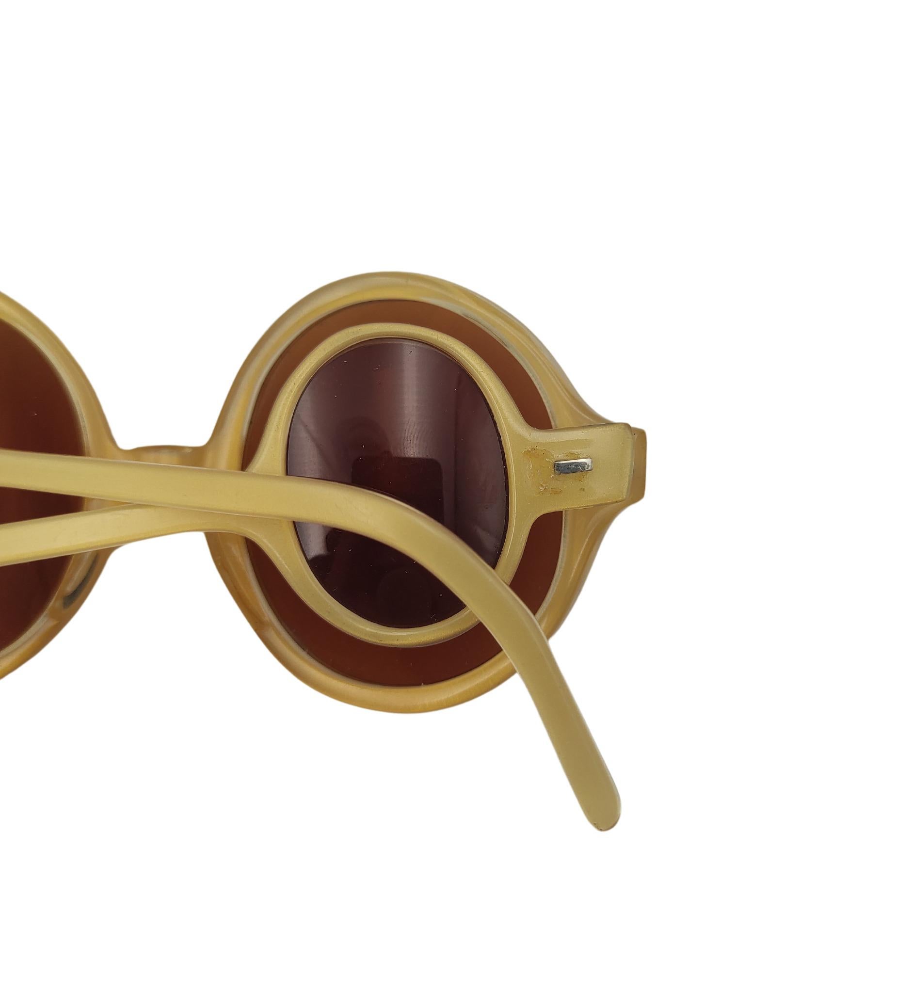 Sharra Pagano yellow 4 lenses sunglasses For Sale 5