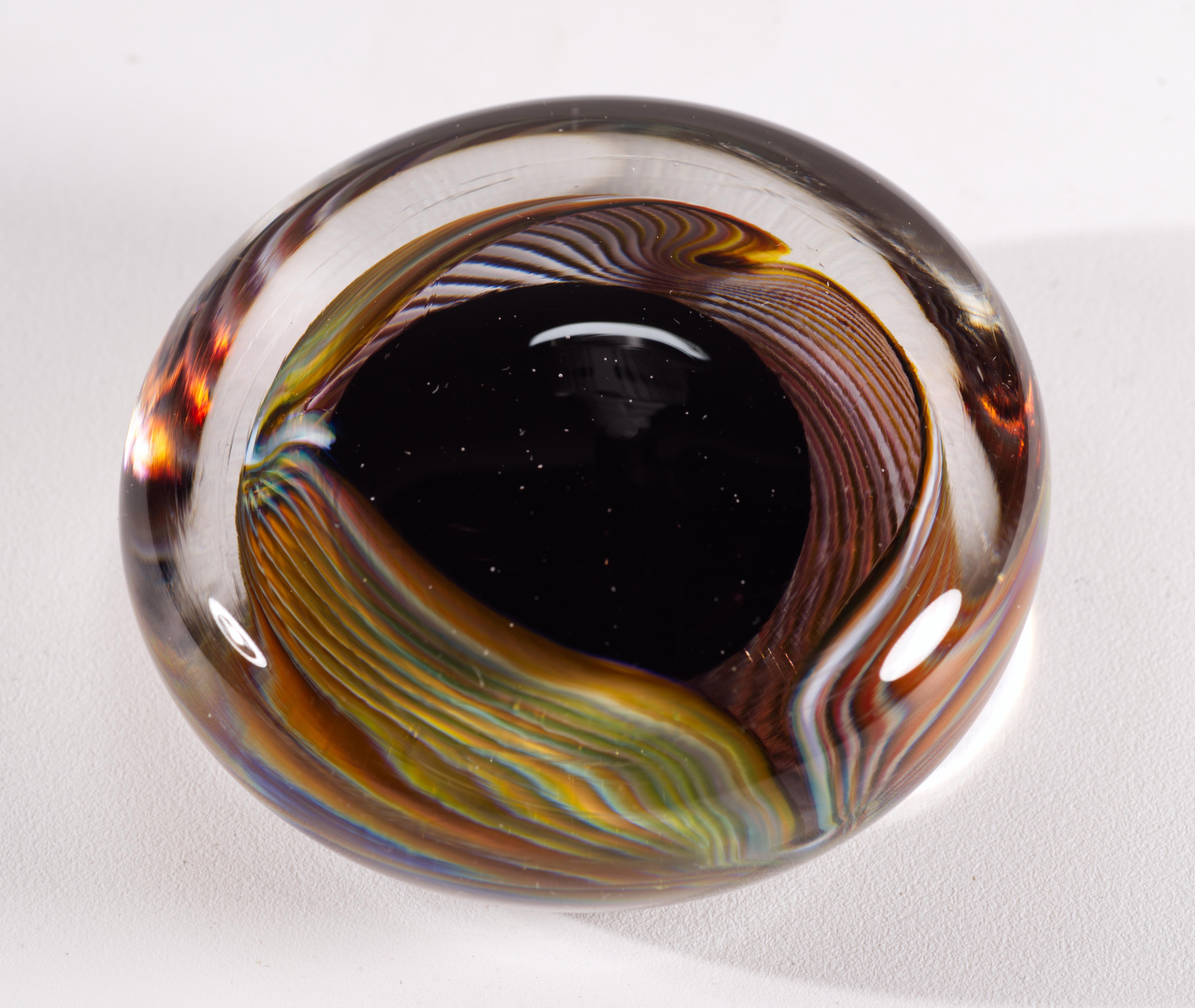 Fait main Presse-papiers Op-Art Shauna Watkins, American Studio Art Glass en vente