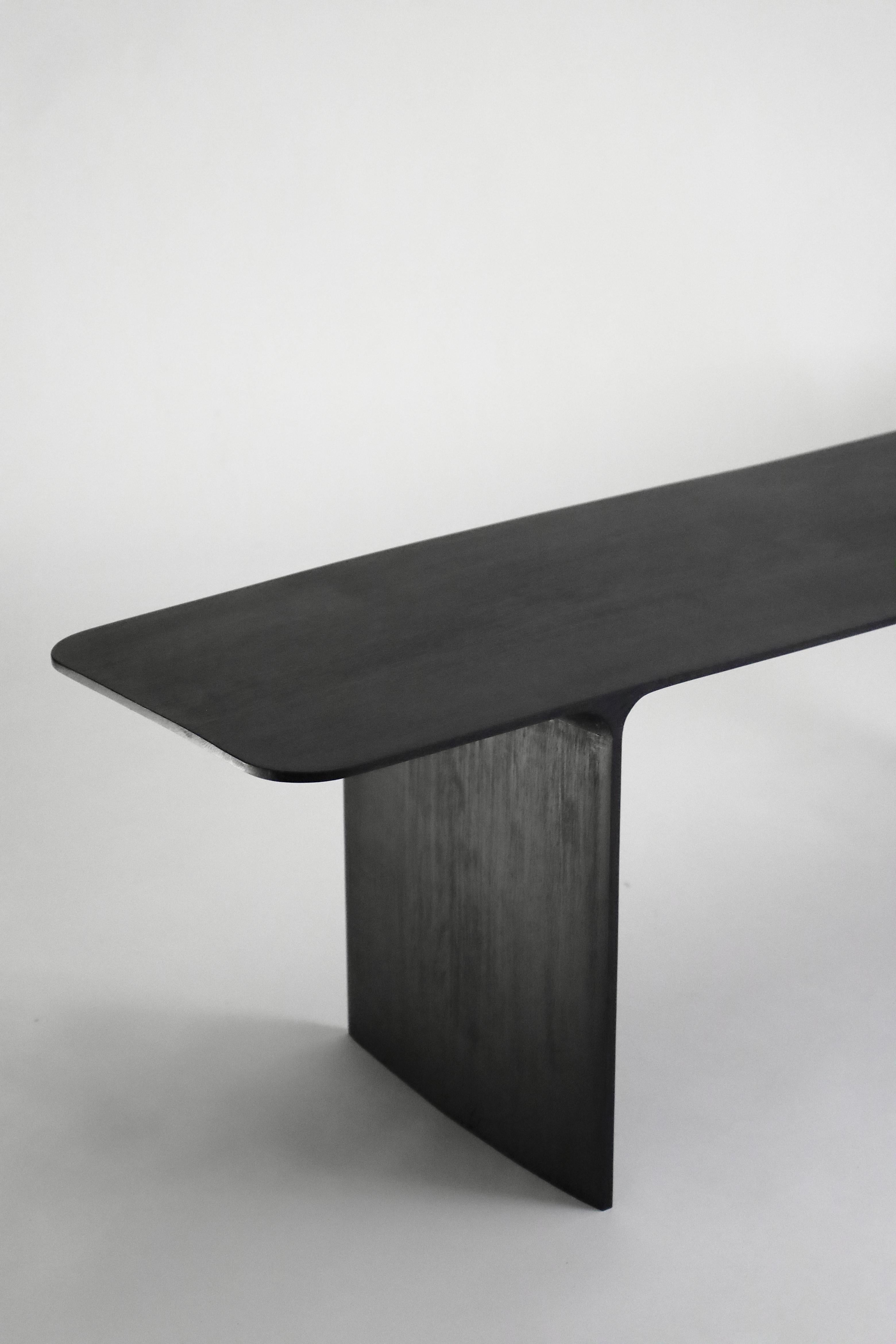 Shave console desk, hand-sculpted and signed by Cedric Breisacher
Hand-sculpted and signed by Cedric Breisacher
Materials: Oak, Oxyde black
Dimension: L 160 x l 40 x H 80
Can be made to order in other dimensions and