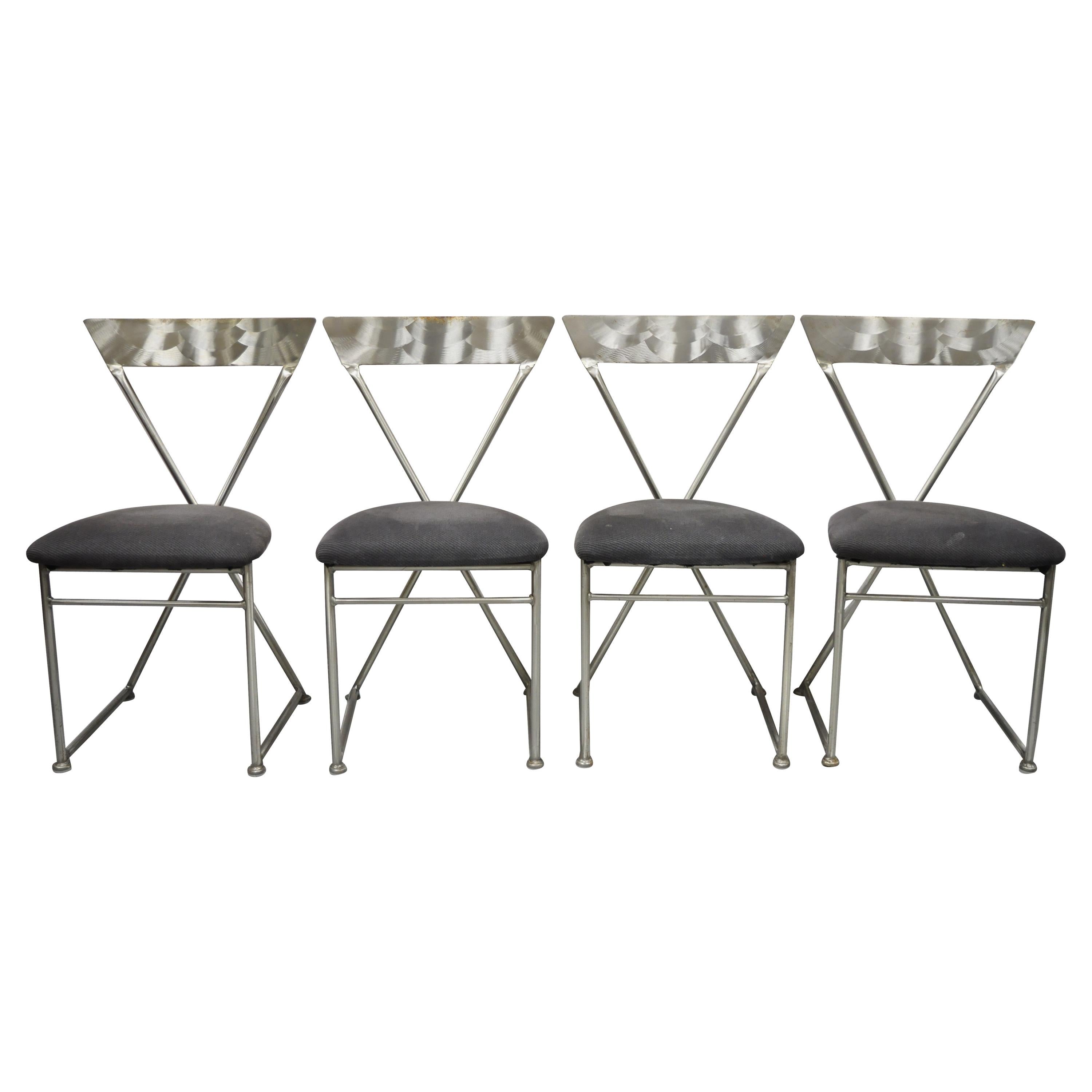 Shaver Howard Italienische modernistische Esszimmerstühle aus gebürstetem Stahl und Metall, 4er-Set