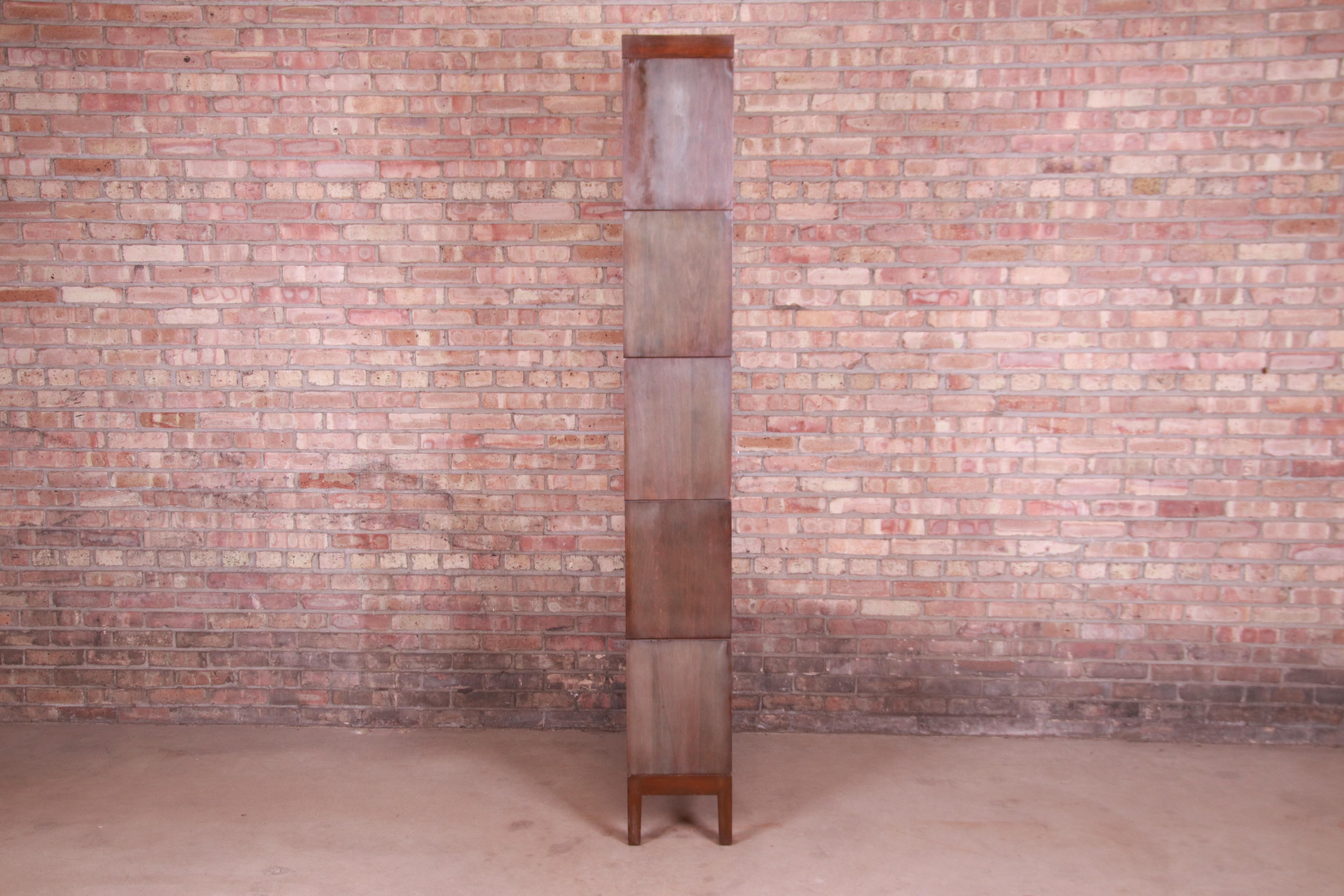 Shaw Walker Arts & Crafts Five-Stack Barrister Bookcase, Circa 1920s 3