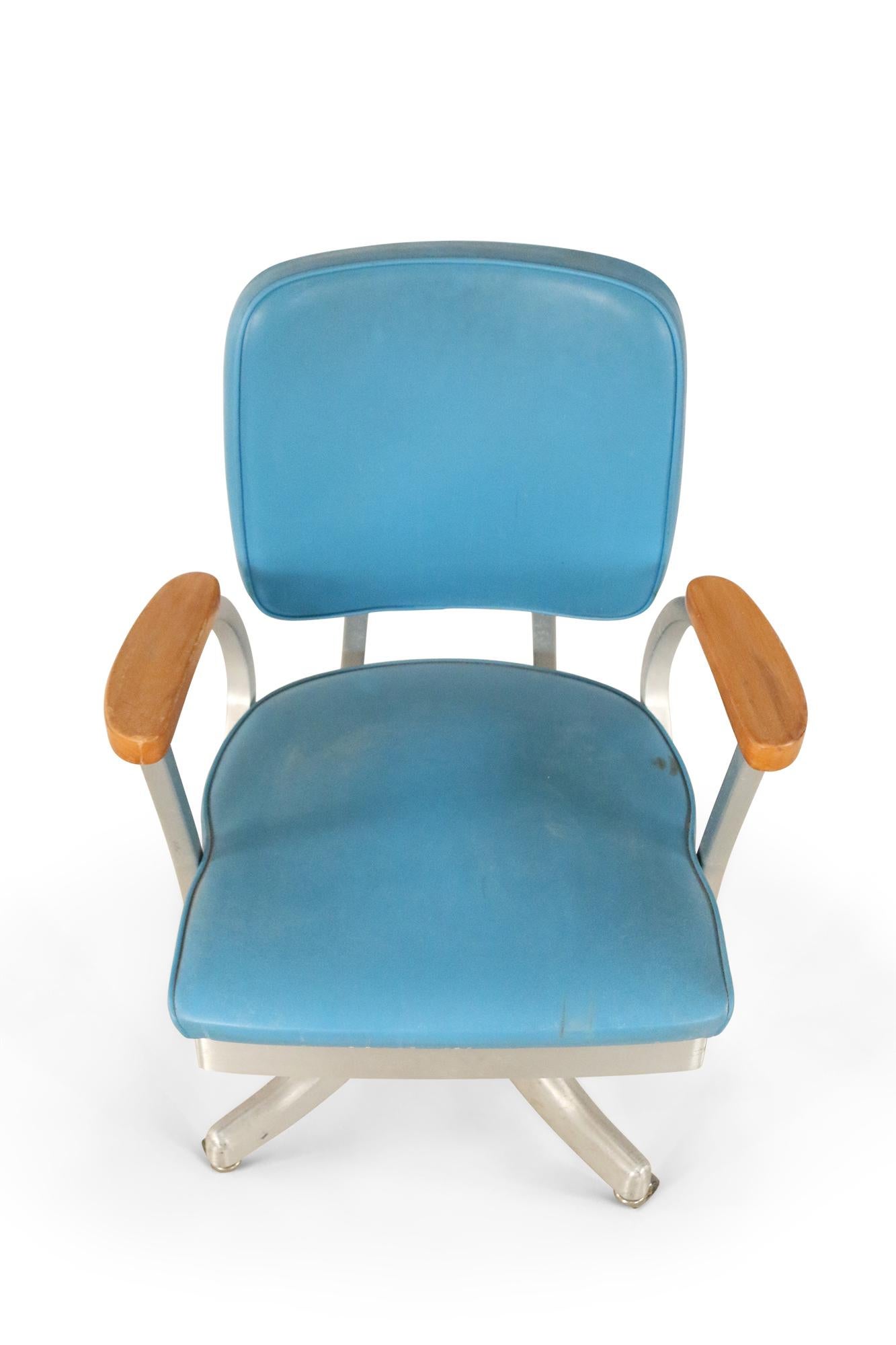 American Shaw Walker Co. Mid-Century Blue Faux Leather and Steel Rolling Office Chair For Sale