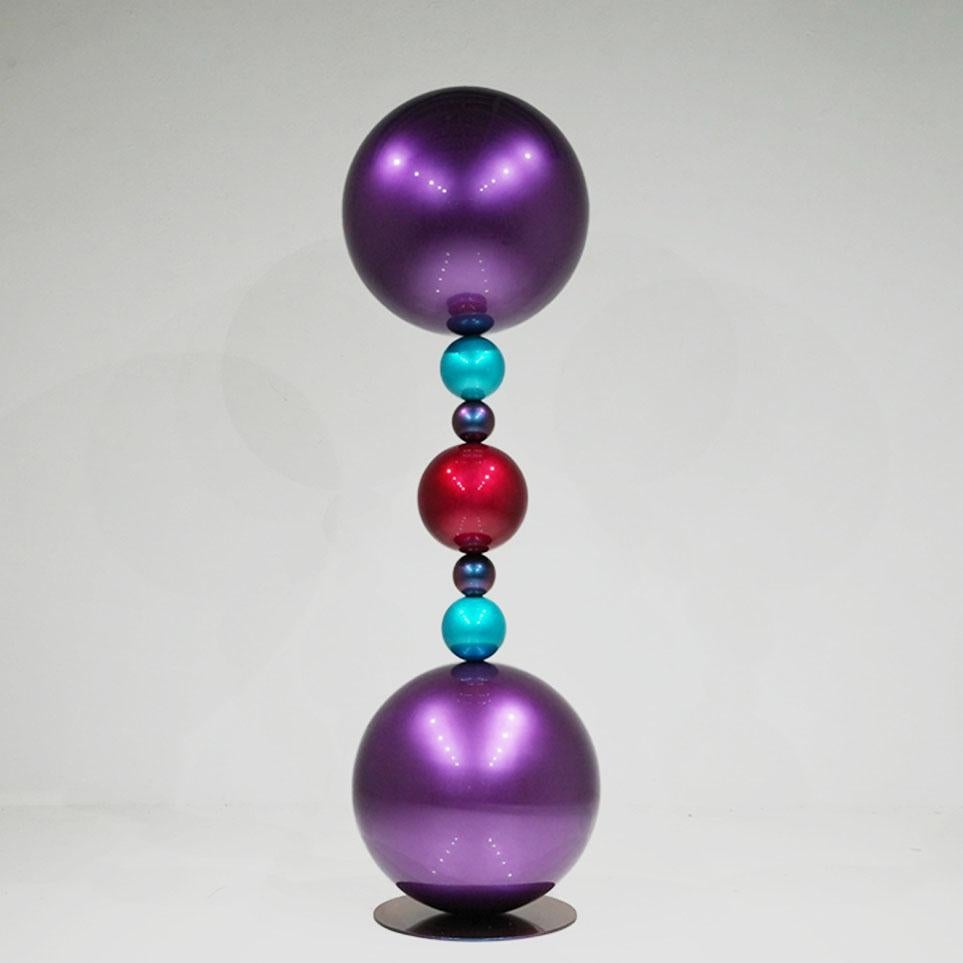Scultura astratta "Luminous Flux" 72" x 23" x 23" di Shawn Kolodny
