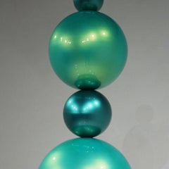 Scultura astratta "Verdant Pulse" 82" x 17" x 17" di Shawn Kolodny