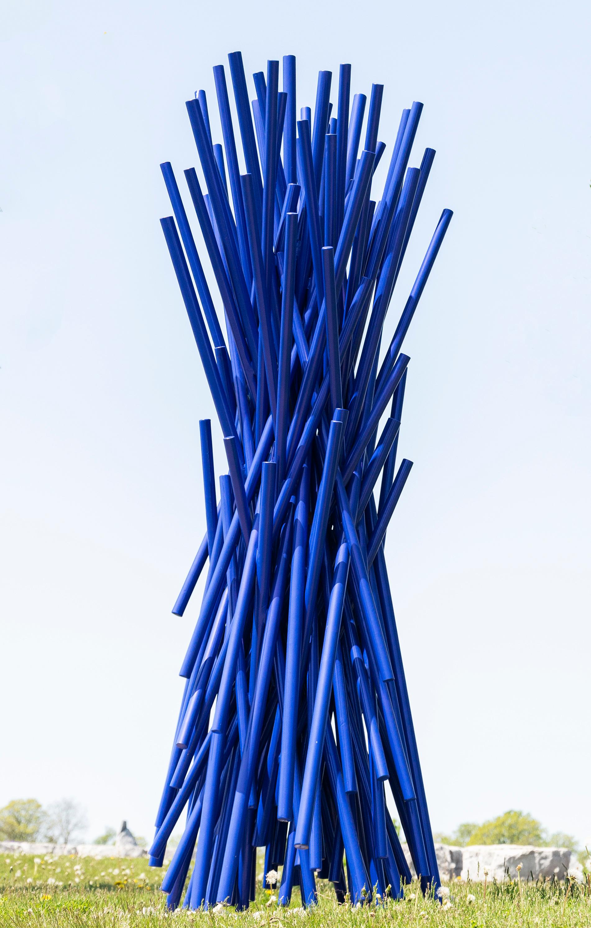 Shayne Dark Abstract Sculpture - Entangled Rambling Blue - Intersecting spires of cerulean blue