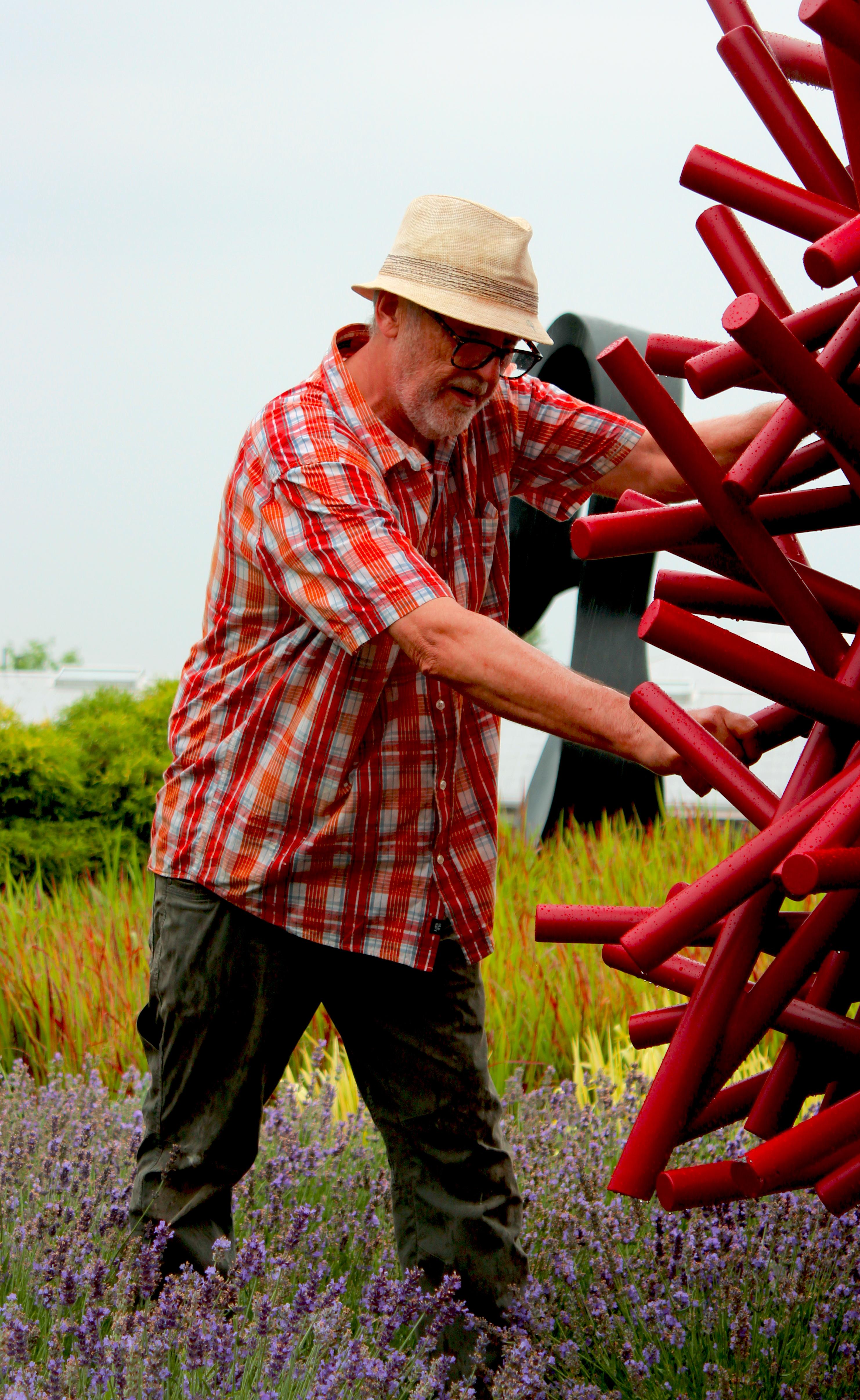 Tangled Column Red - Tall, bright, geometric abstract, coated steel sculpture For Sale 1