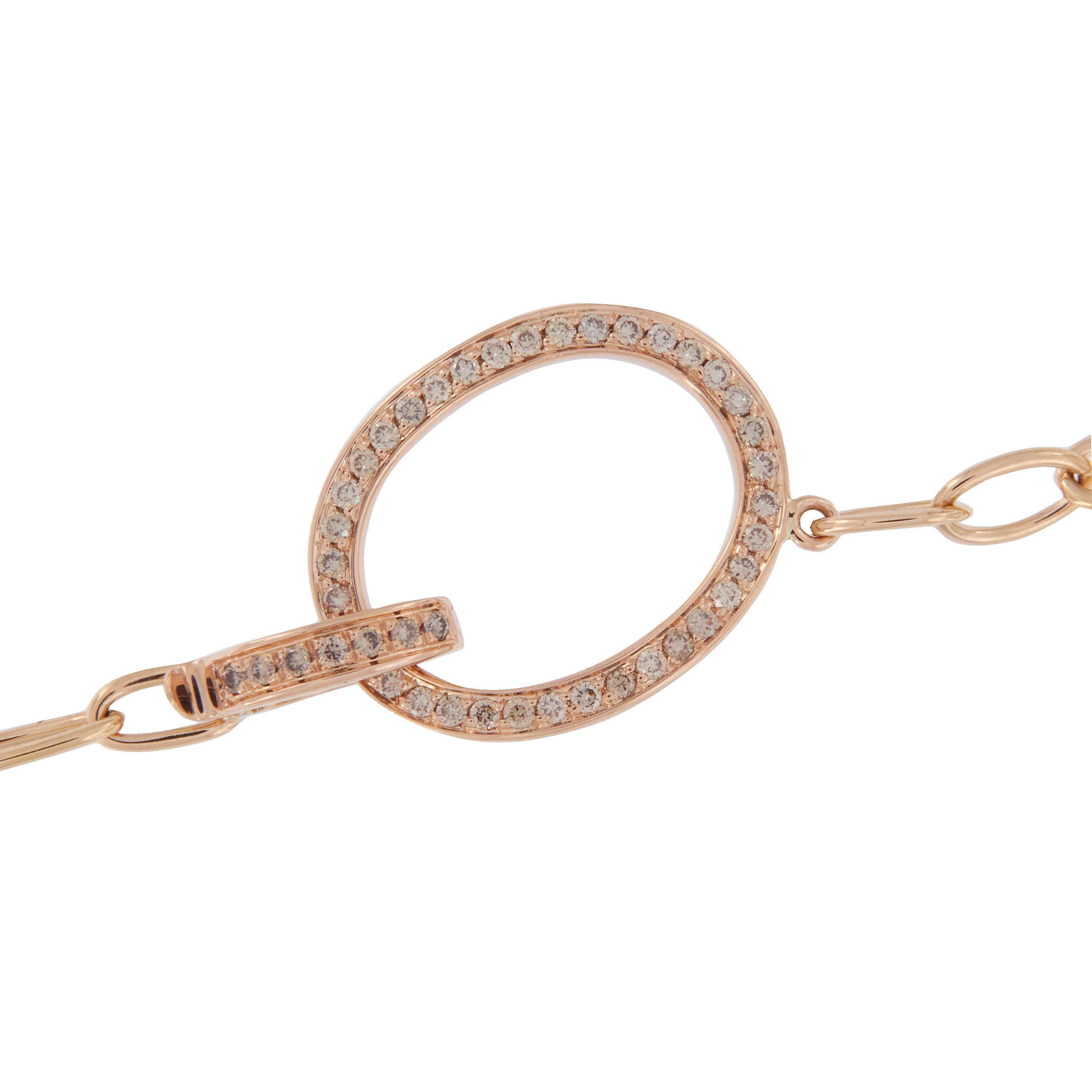 Classic but unique with its diamond decorated integrated clasp- this necklace is a must have!  Since 1976, optimal quality and up-to-date design have always been the principles behind Scheffel-Schmuck and it is apparent in this 18 karat rose gold