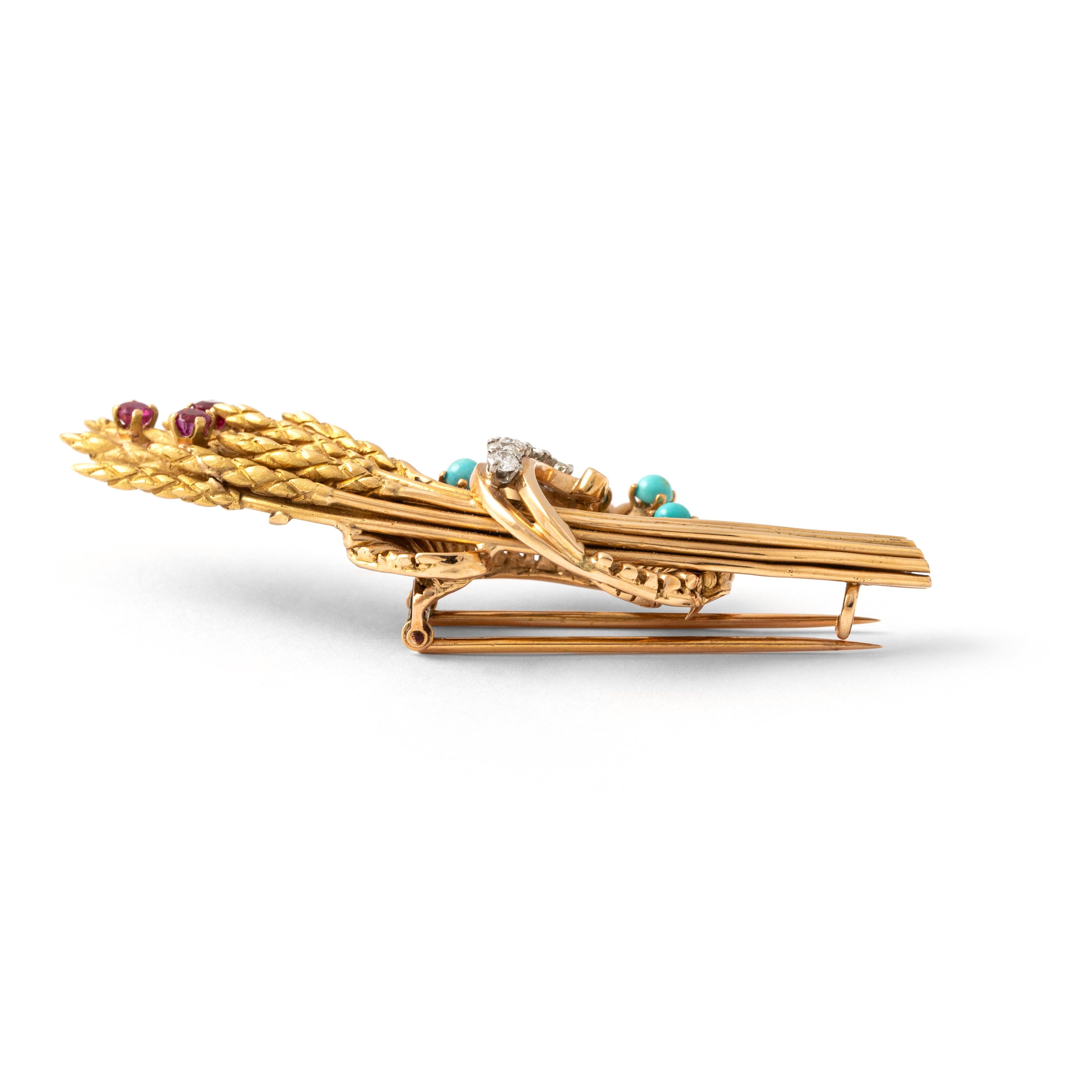 Femenino o masculino Gavilla de trigo Diamante Turquesa Rubí sobre oro amarillo 18K Broche 1940S en venta