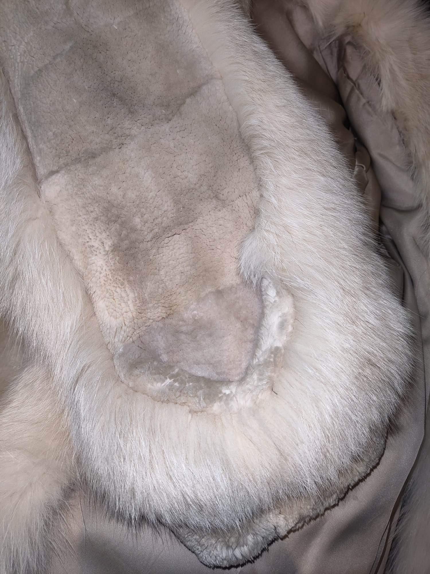 Manteau en fourrure de castor tondu avec bordure en fourrure (Taille 8-M) en vente 8