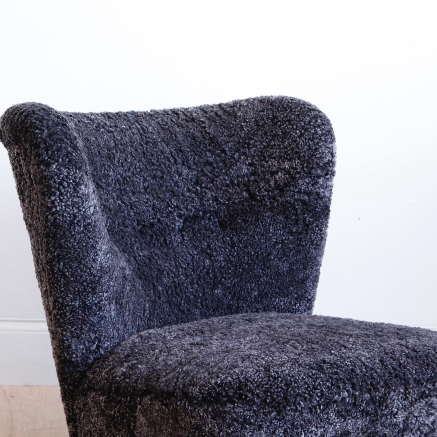 Shearling Lounge Chair by Gösta Jonsson In Good Condition In New York, NY