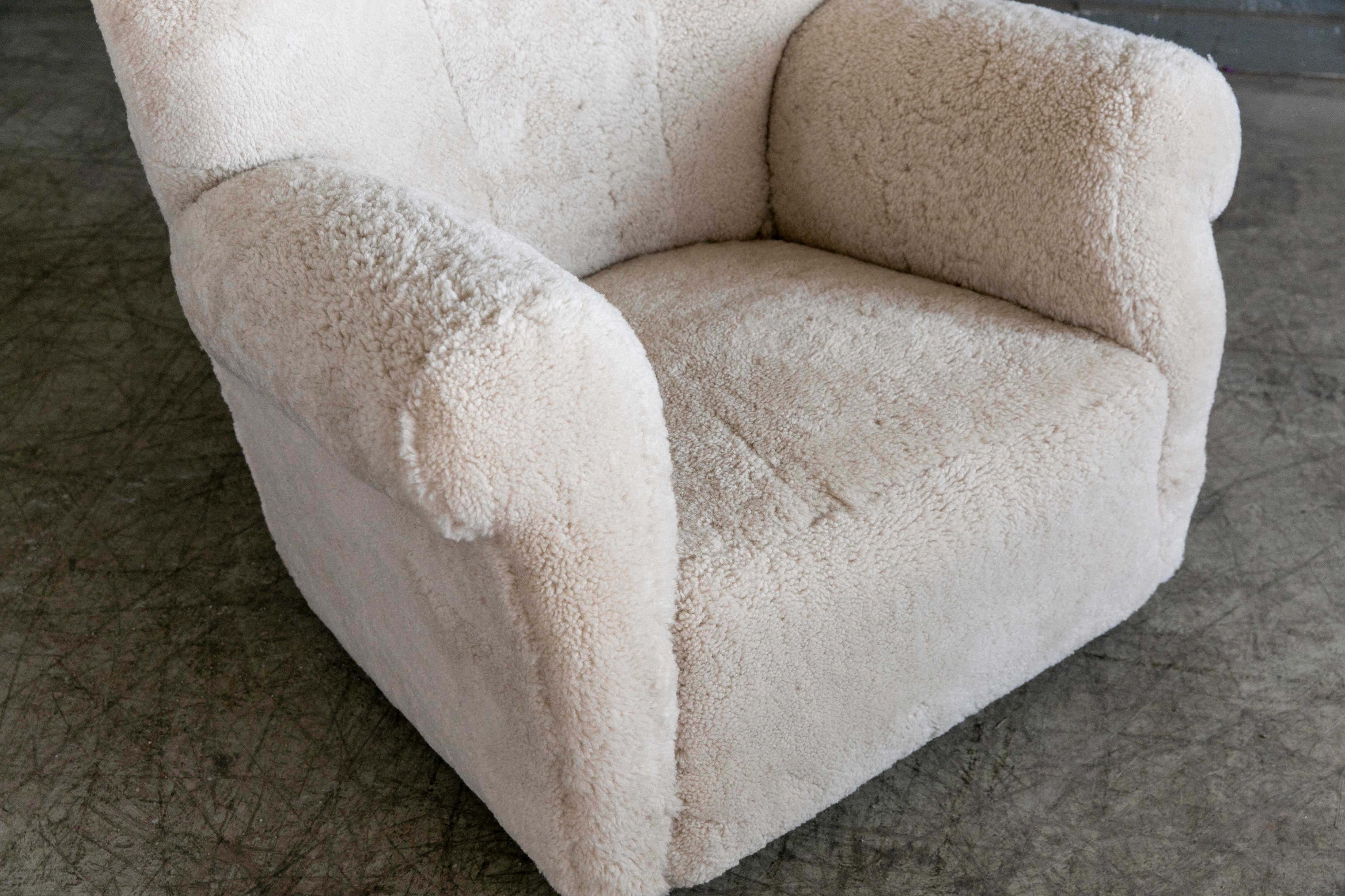 Beech Shearling Pair of Danish Fritz Hansen Model 1518 Large Size Club Chairs 1940's