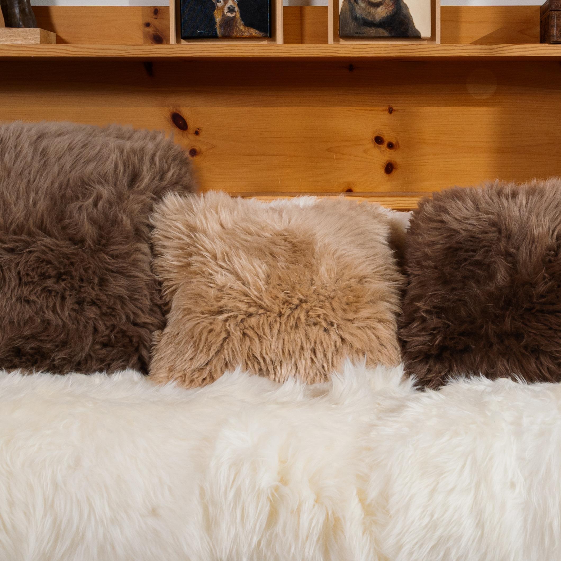 Contemporary Shearling Sheepskin Beige Cushion by Muchi Decor, Made in Italy For Sale