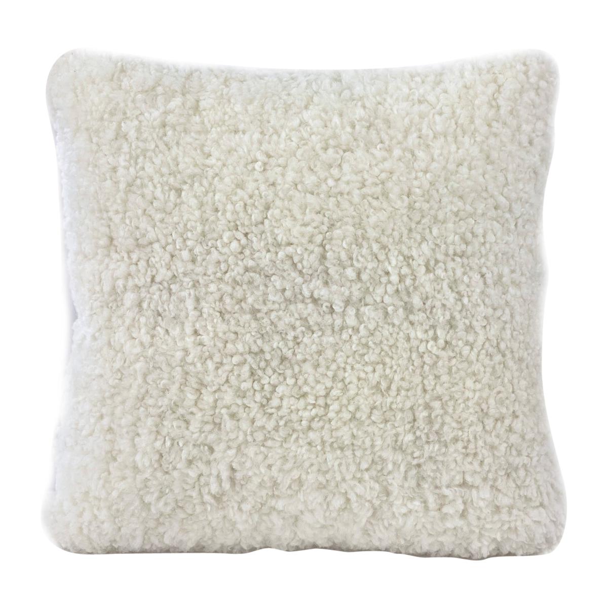 Shearling-Kissen, weißes Schafsfell, quadratisch, 18x18 Zoll  40 x 40 cm  im Angebot