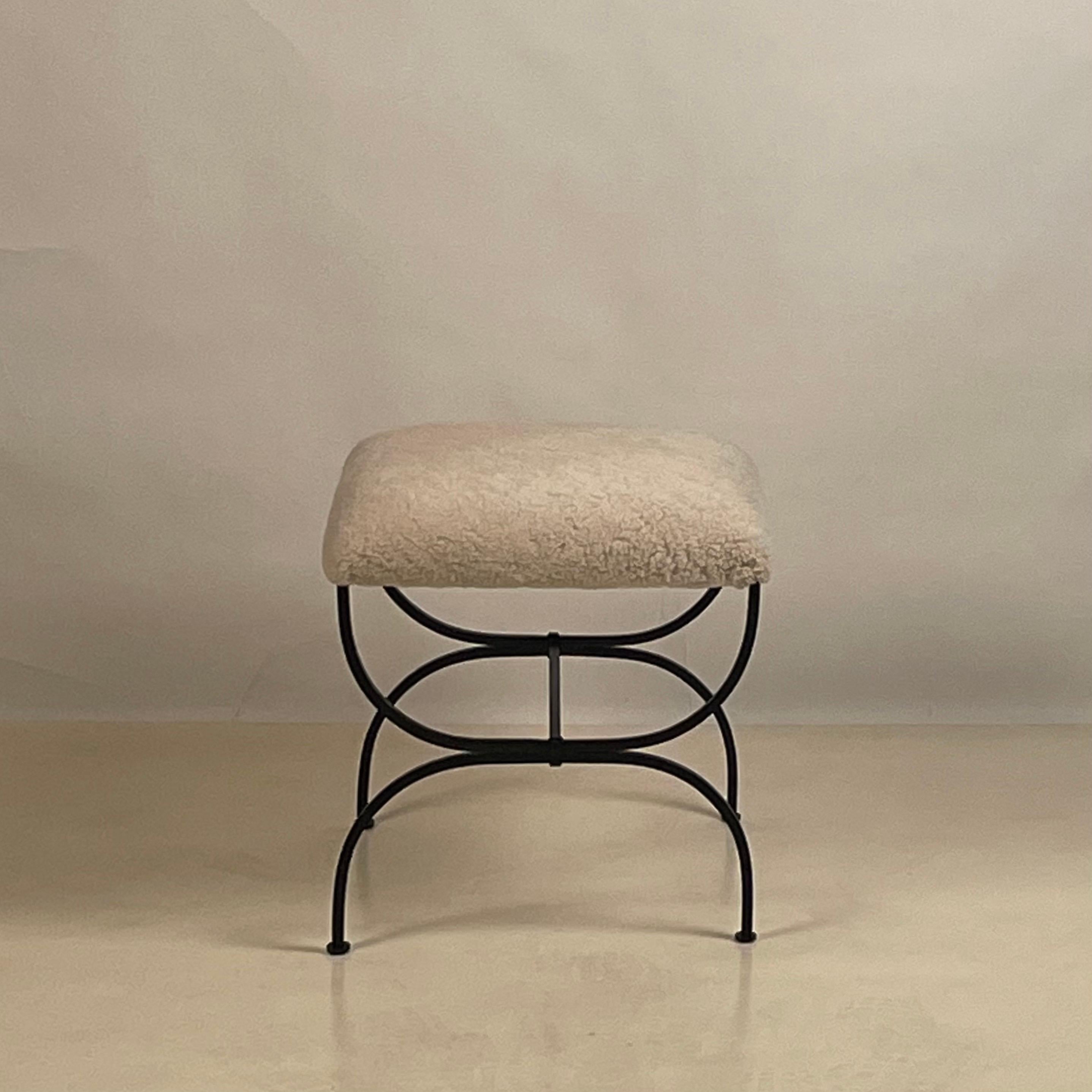 Shearling 'Strapontin' stool by Design Frères.

Chic and understated.