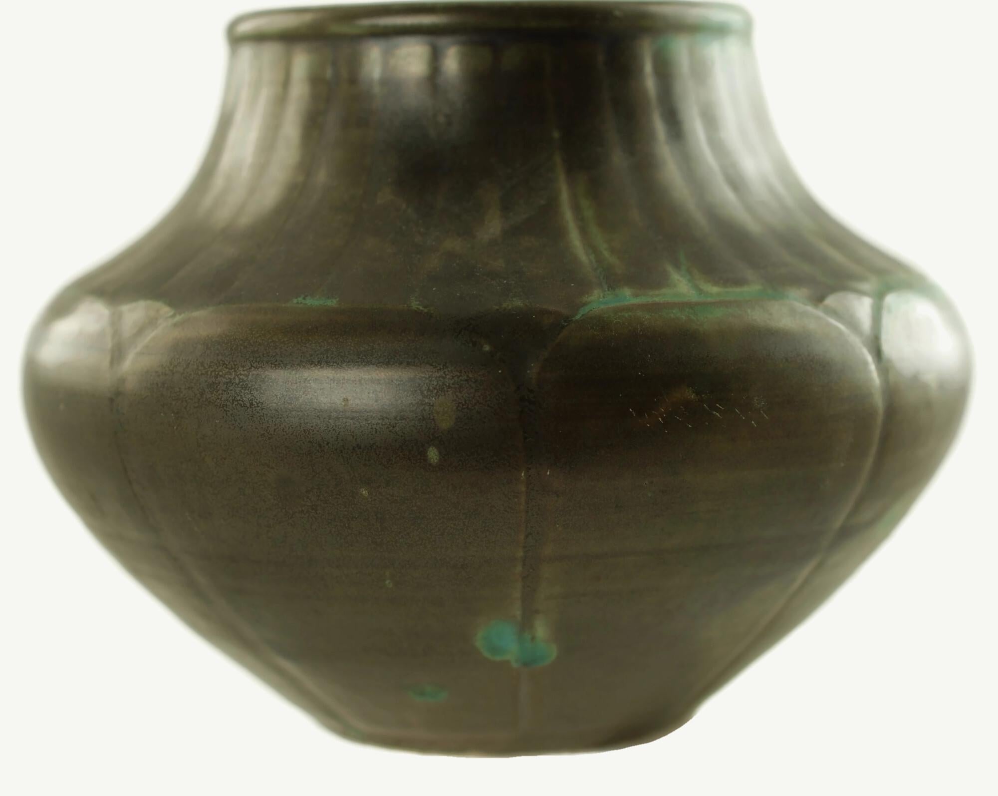 Glazed Shearwater Carved Pottery Vase For Sale