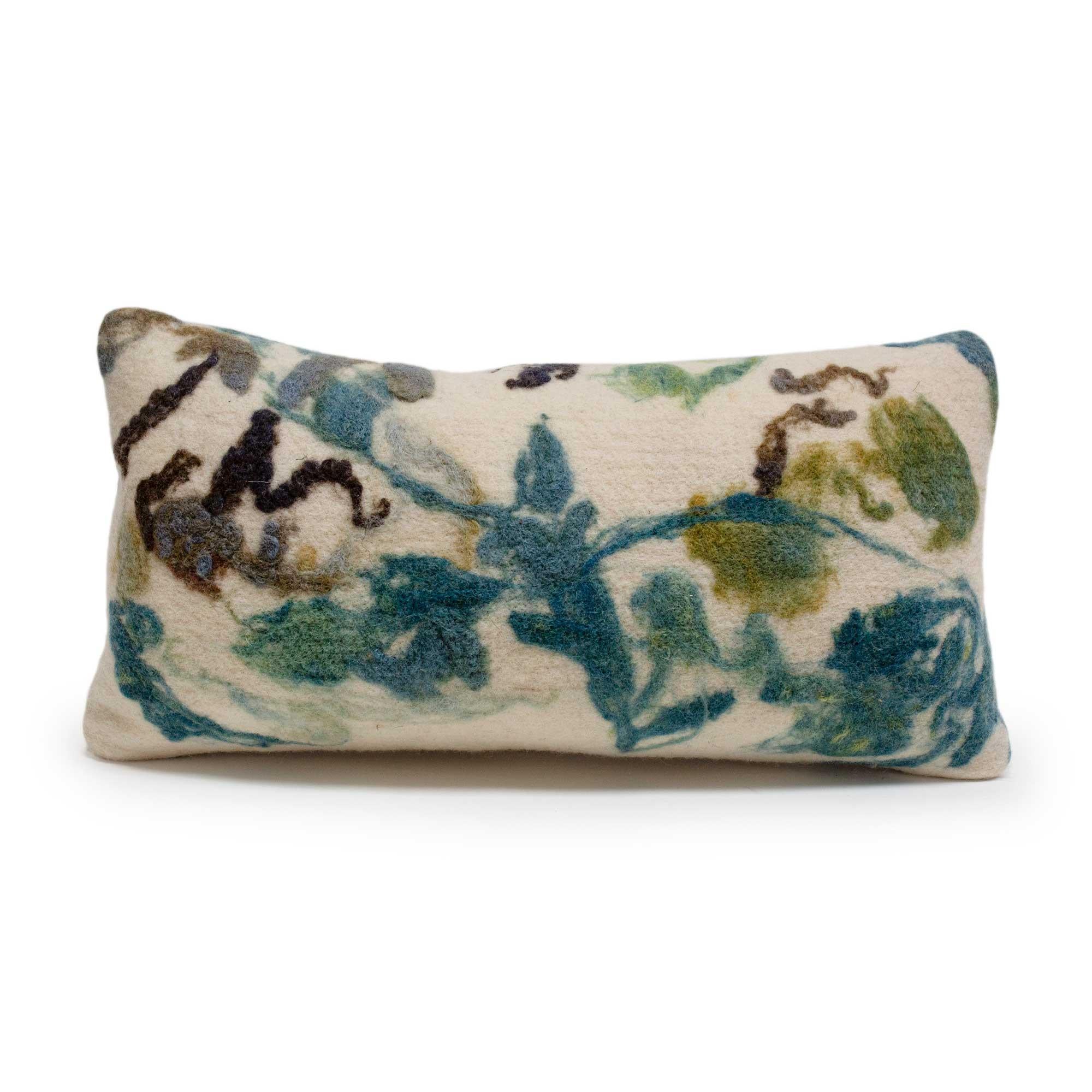 Sheep Cube in Botanical Dye, Felted Wool by JG Switzer For Sale 11