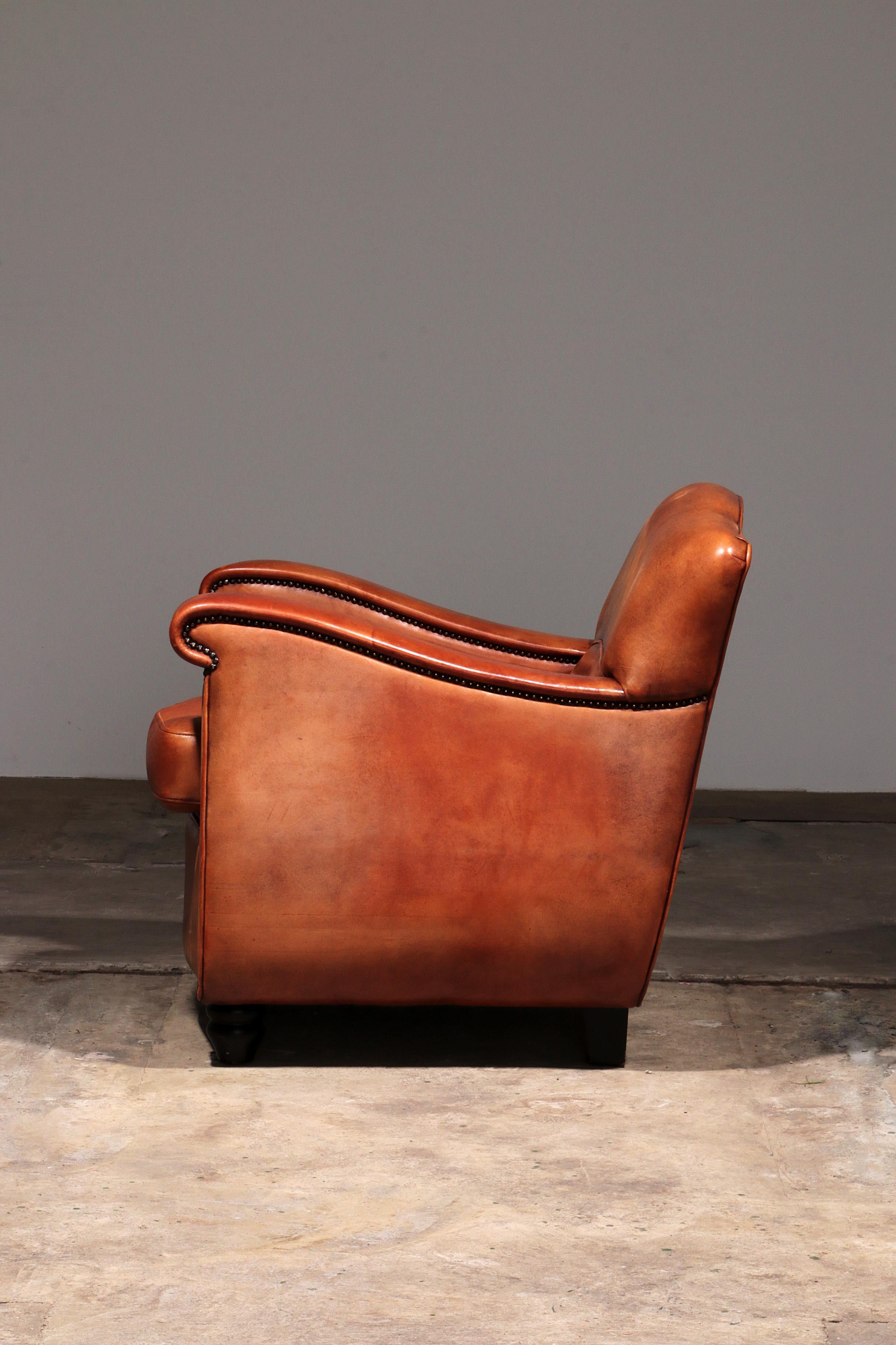 Néerlandais Fauteuil en cuir de mouton design néerlandais fait à la main 1970 - Marque Joris en vente
