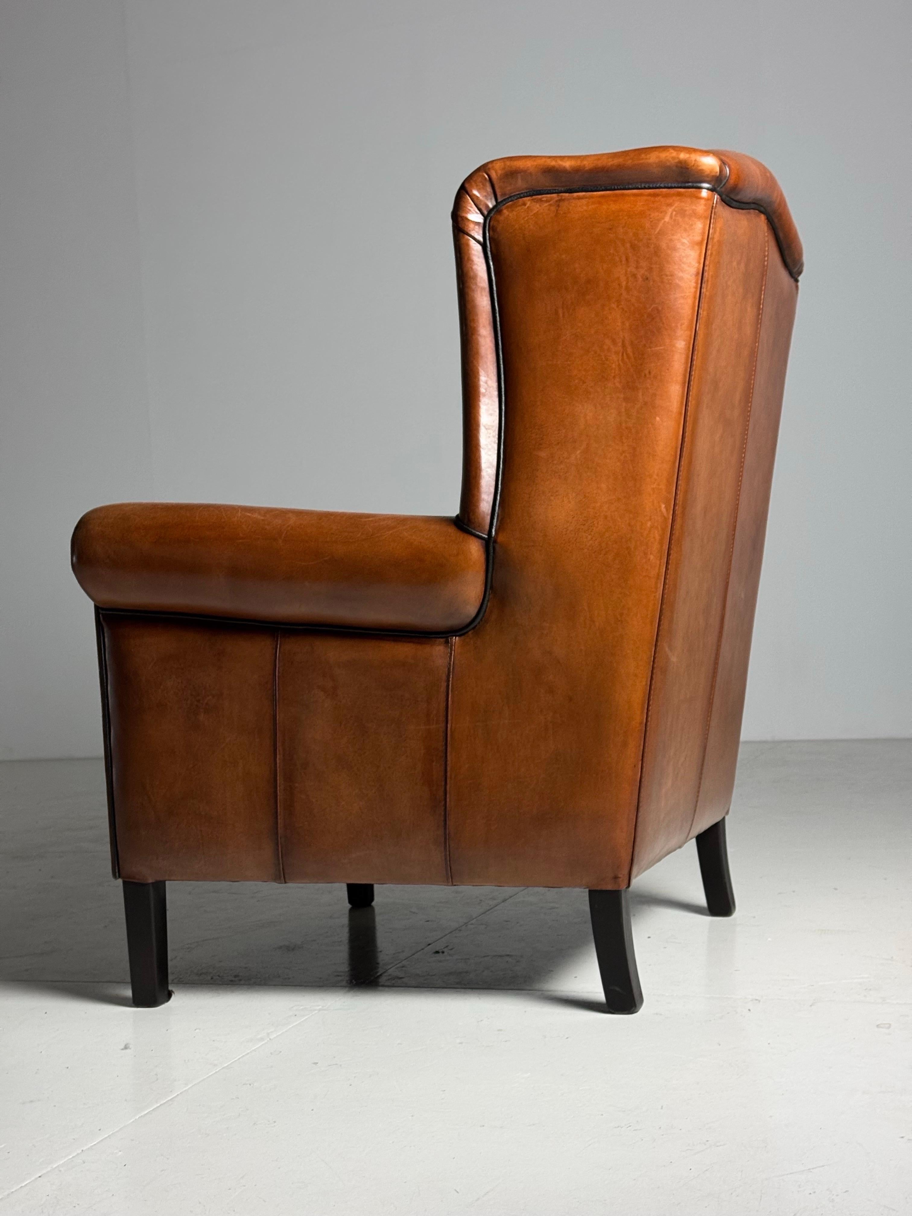 Montone Poltrona wingback in pelle di pecora in vendita