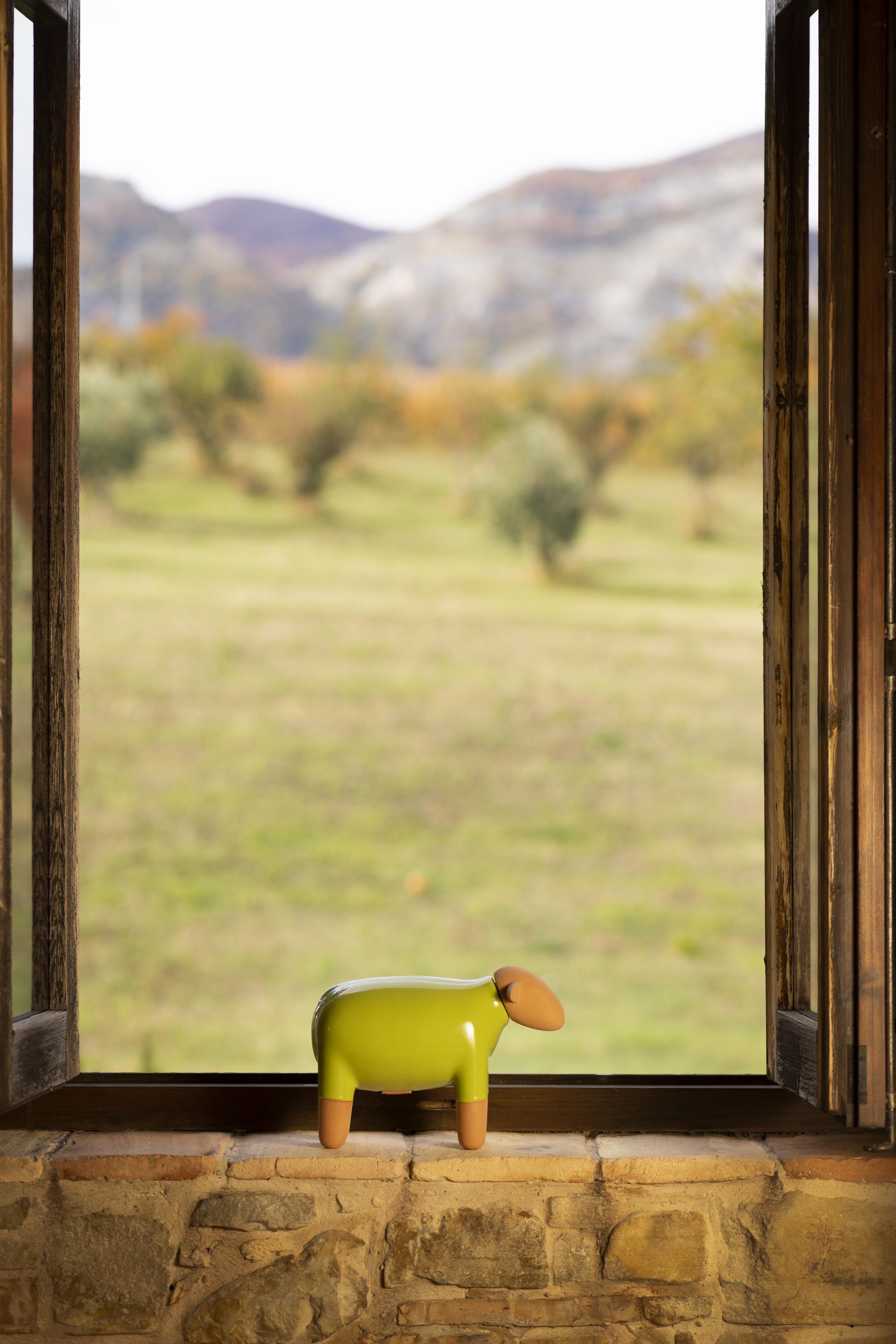 Modern Sheep Moneybox Pop Art, Green, Made in Italy, 2022, New Collection For Sale