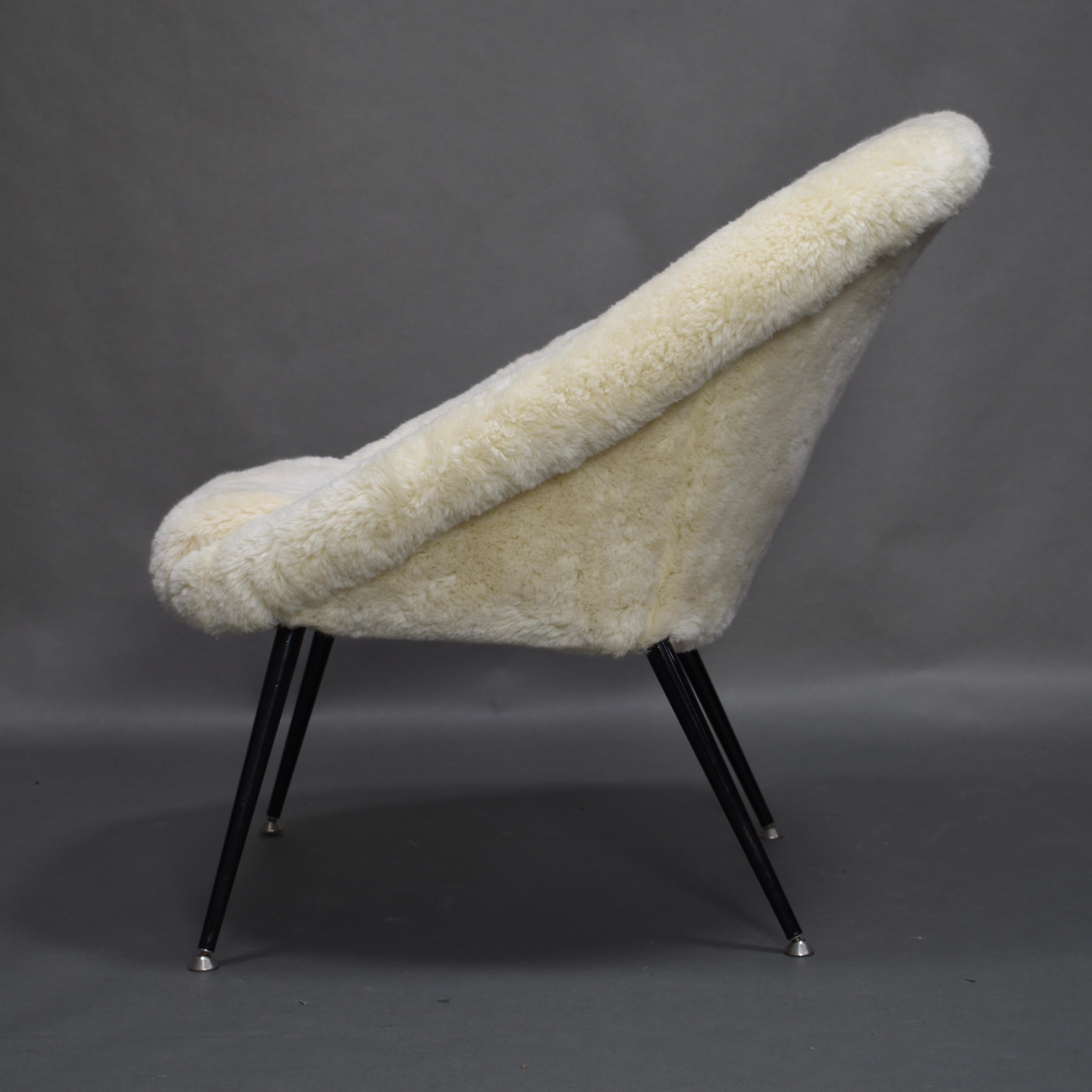 Sheep Wool Armchair in the Manor Fritz Neth, Germany, circa 1970 In Good Condition In Pijnacker, Zuid-Holland