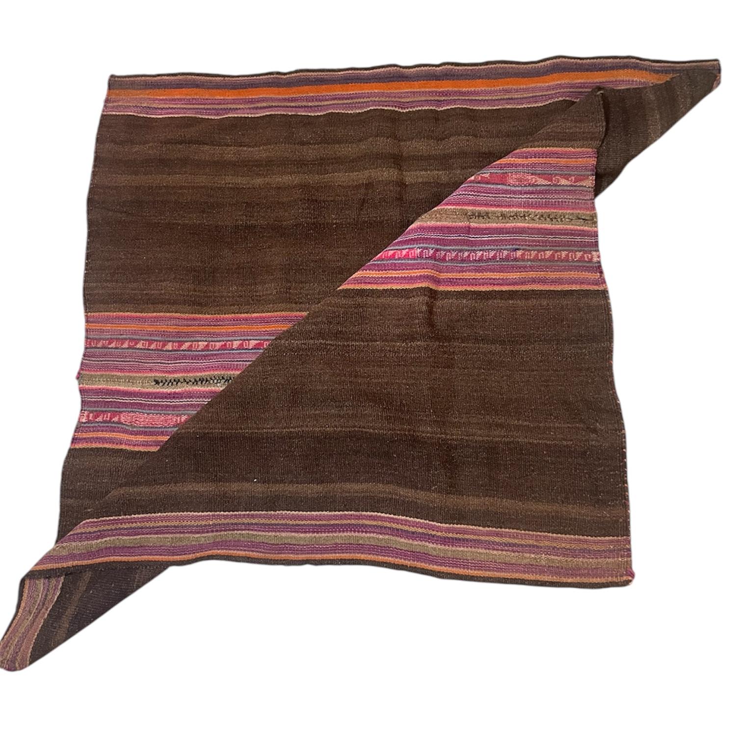 Hand-Crafted Sheep wool blanket Indigenous art Northern Argentina For Sale