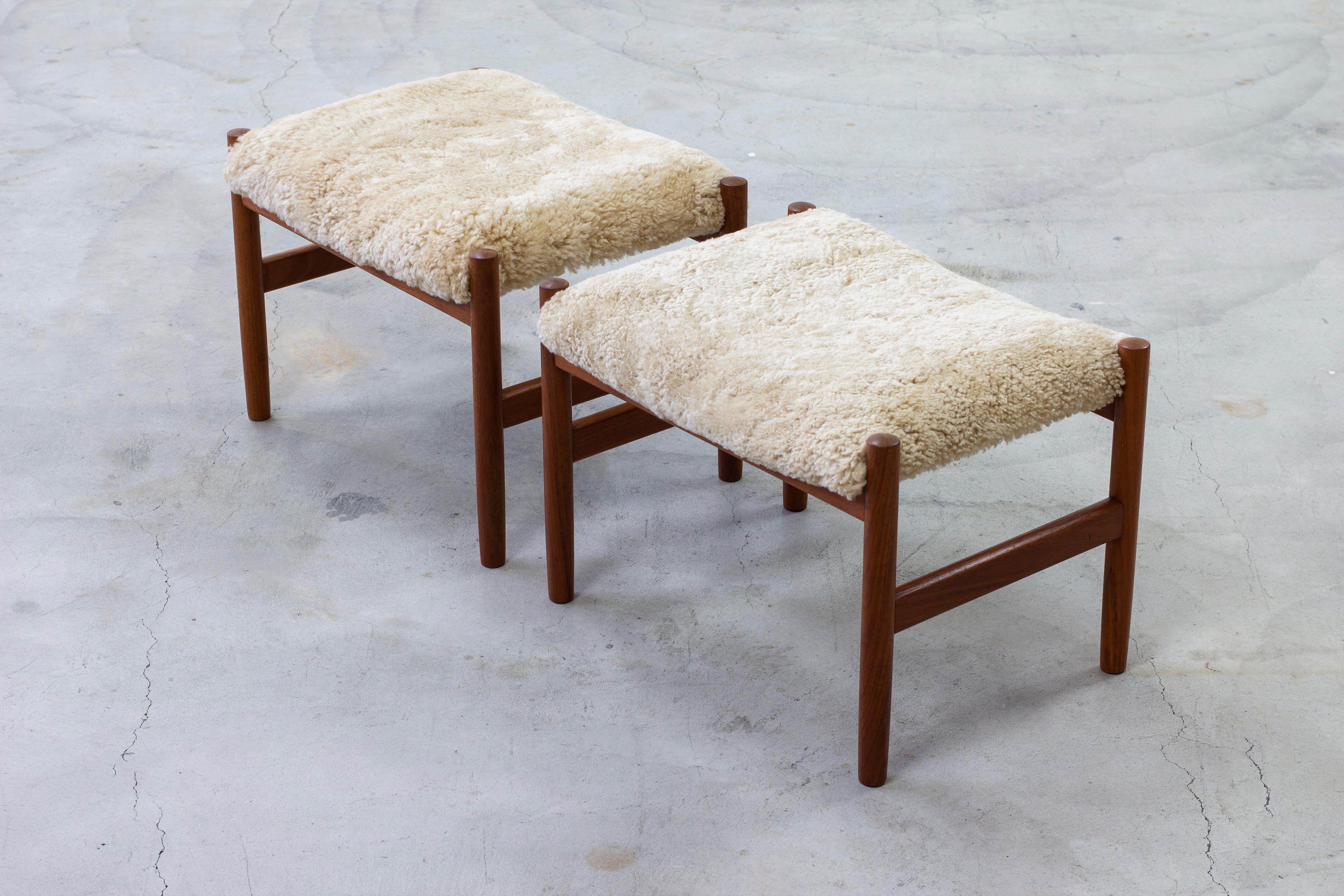 Scandinavian Modern Sheepskin and teak stools by Hugo Frandsen, Spøttrup, Denmark For Sale